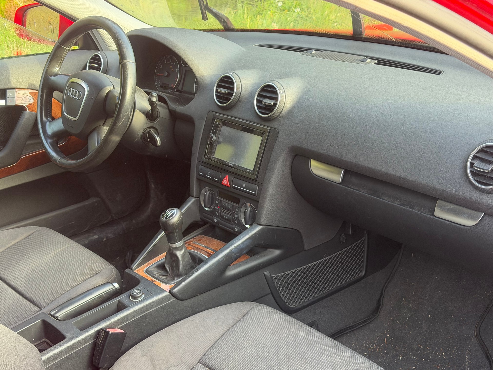 AUDI A3 1.6 FSI Ambition-image-4