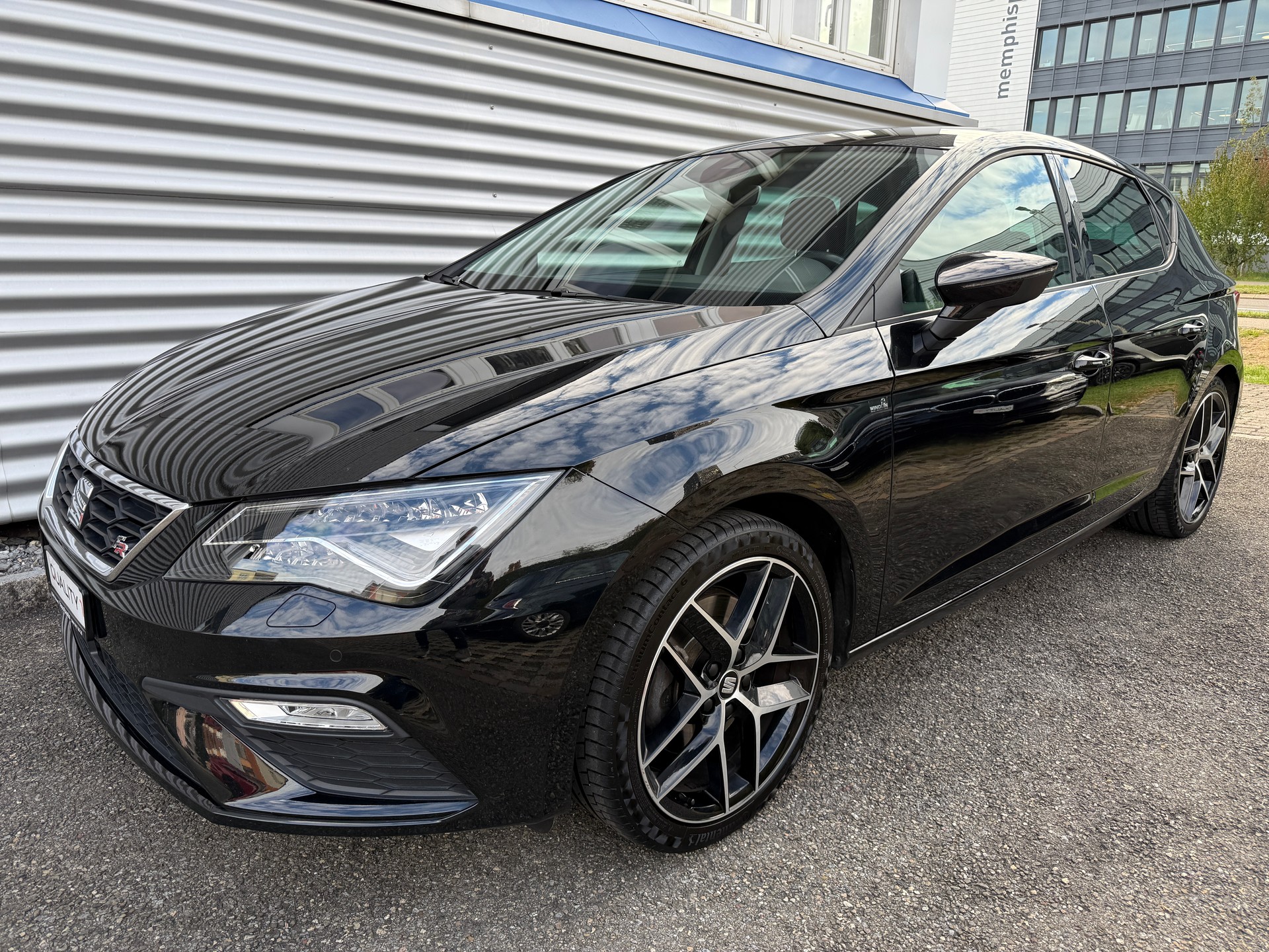 SEAT Leon 1.8 TSI Swiss FR-image-13