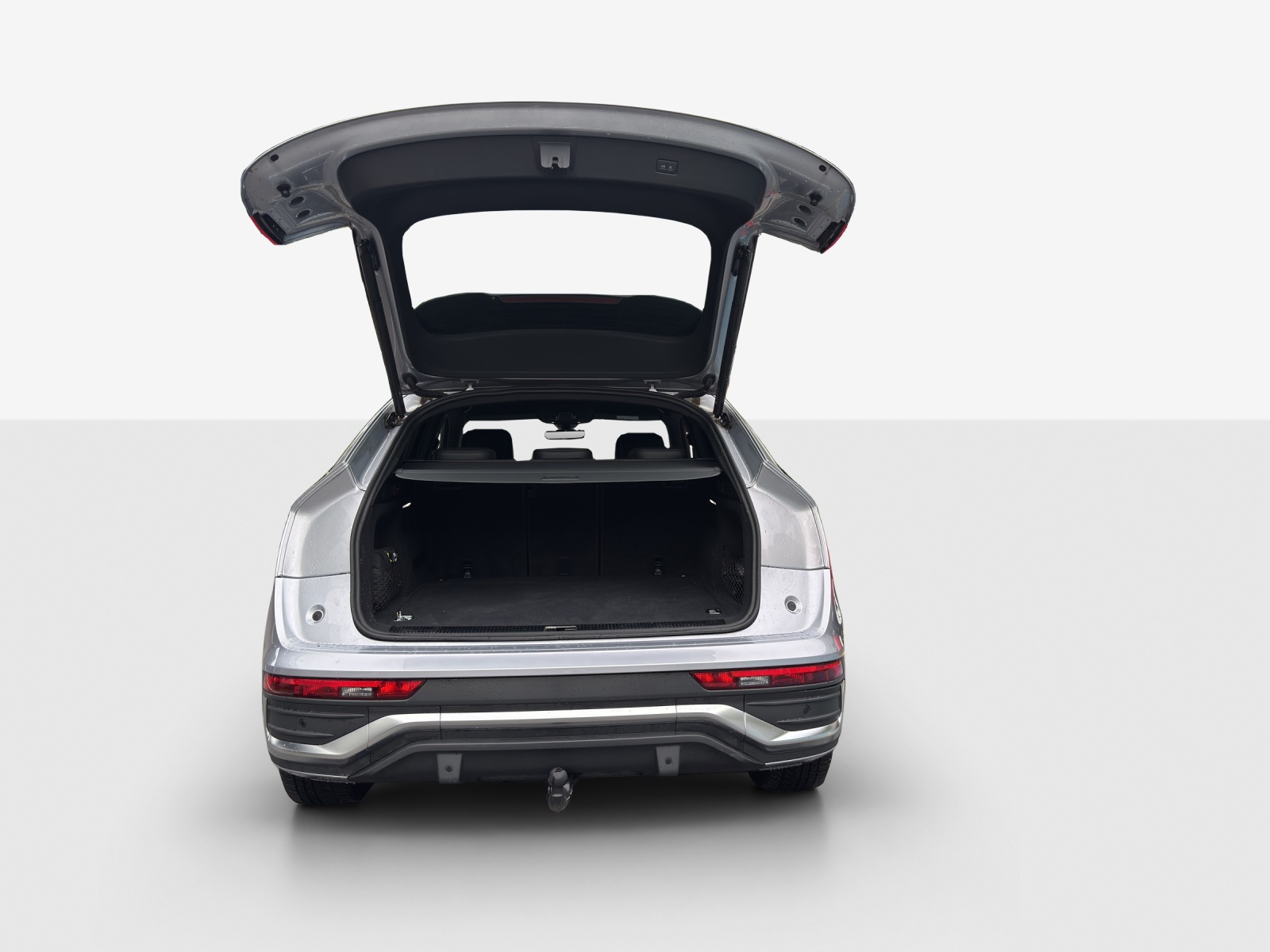 AUDI Q5 Sportback 55 TFSI e PHEV S line quattro S-tronic-image-12