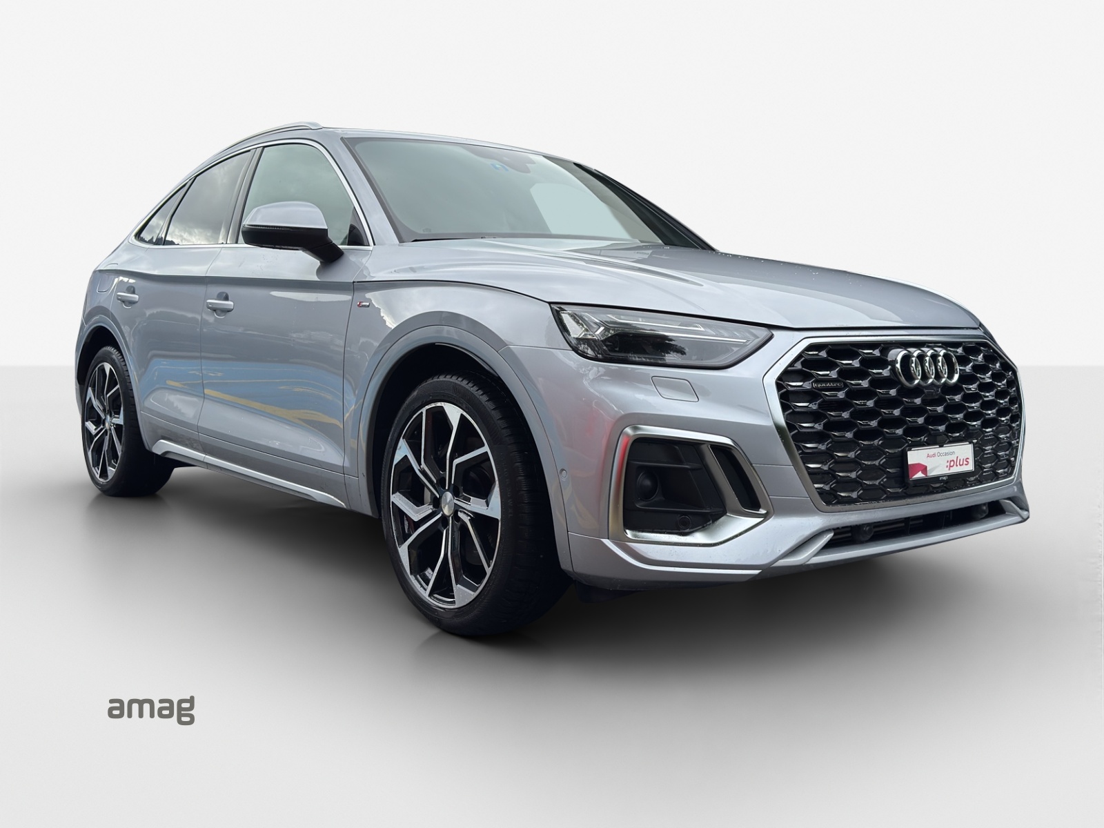 AUDI Q5 Sportback 55 TFSI e PHEV S line quattro S-tronic-image-5