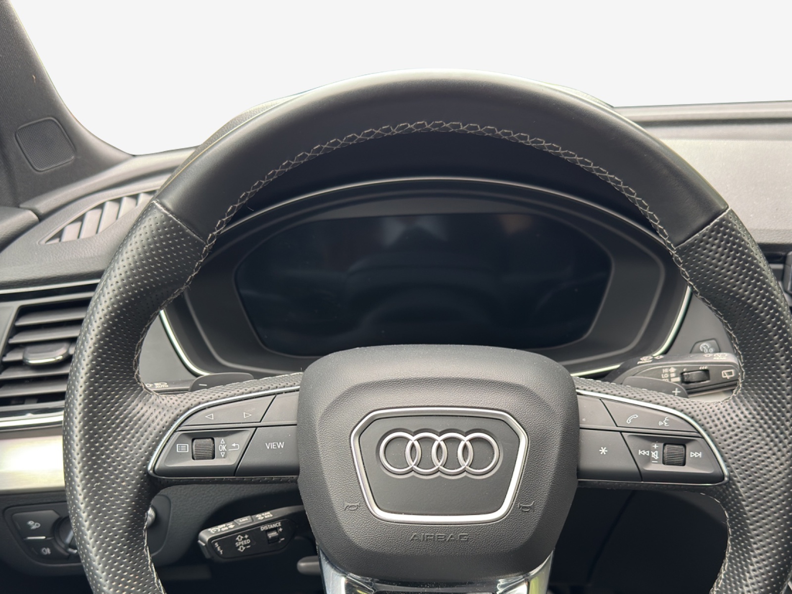 AUDI Q5 Sportback 55 TFSI e PHEV S line quattro S-tronic-image-9