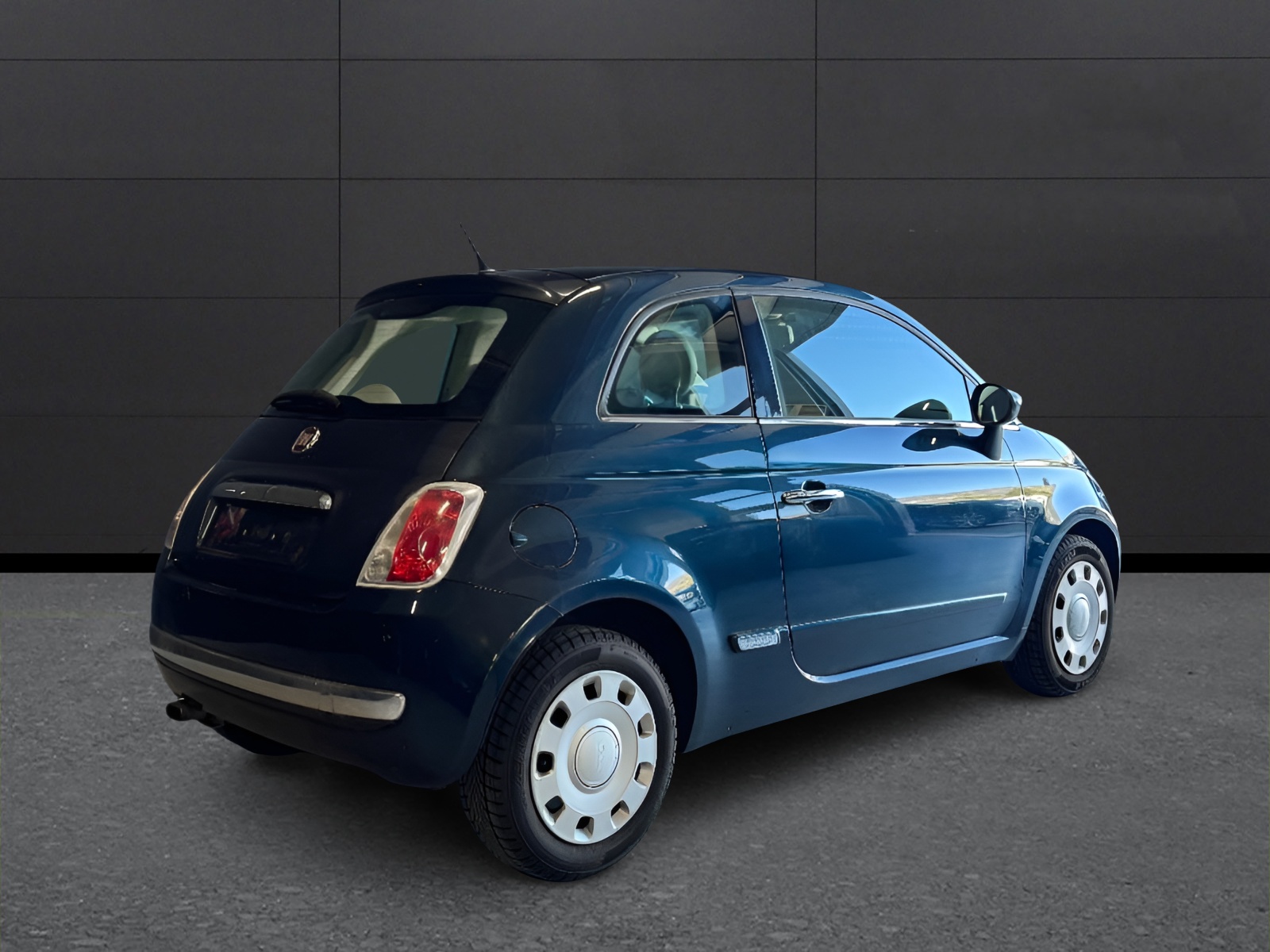 FIAT 500 1.3 JTD Lounge / Frisch ab Service und MFK-showroom-element-3