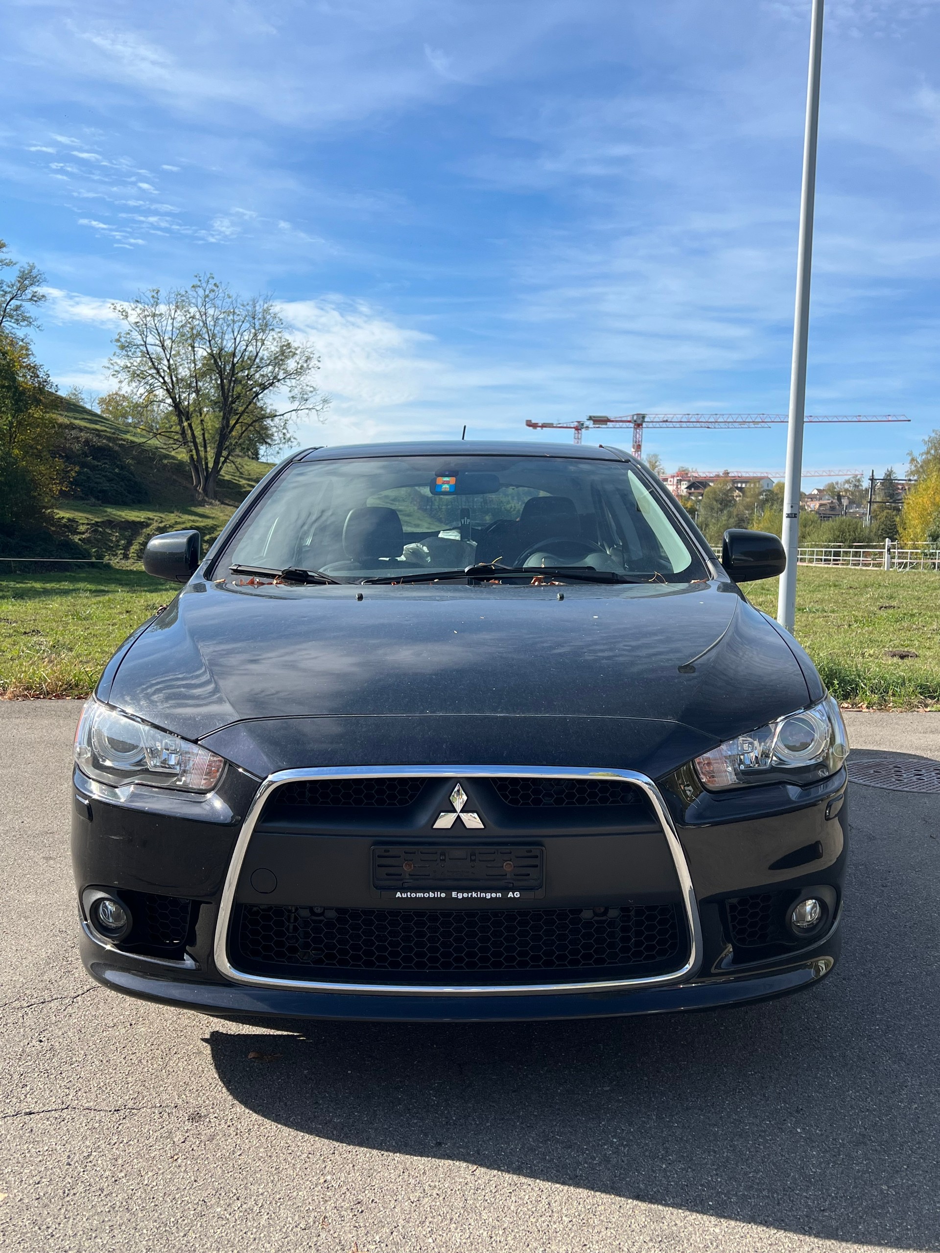 MITSUBISHI Lancer Sportback 1.8 Instyle CVT-image-2