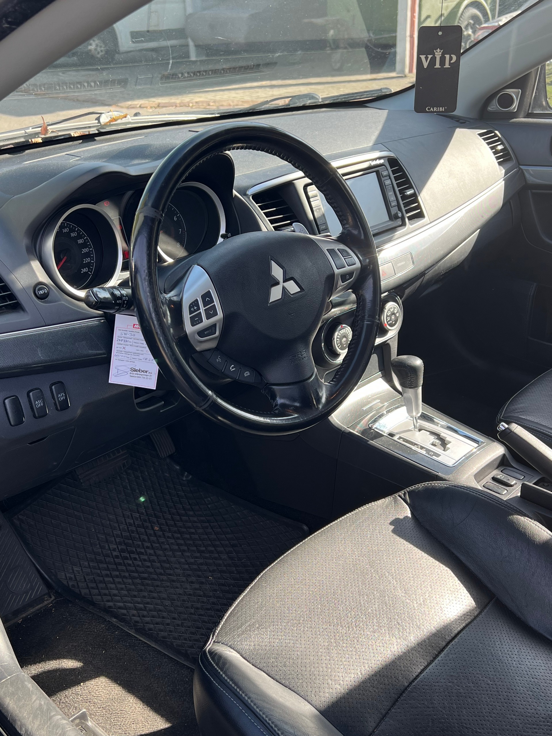 MITSUBISHI Lancer Sportback 1.8 Instyle CVT-image-4