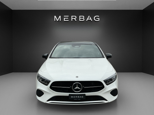 MERCEDES-BENZ A 200 Night Star 7G-DCT-image-1