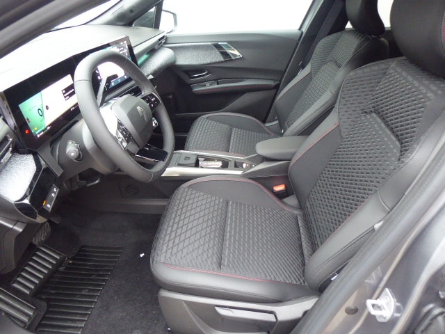 RENAULT Clio 1.2 TCe Techno EDC-image-5