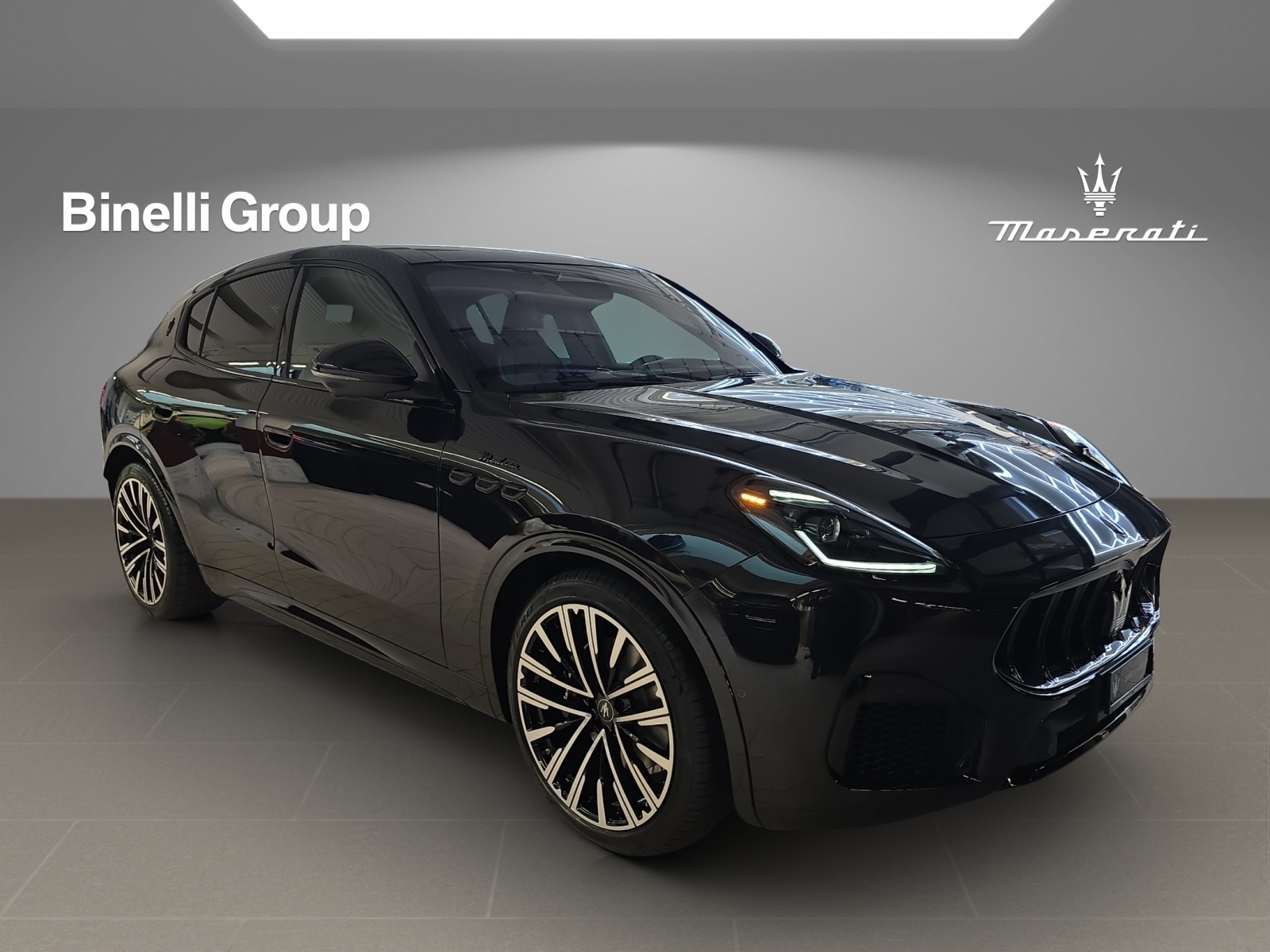 MASERATI Grecale 2.0 MHEV Modena Hybrid Automatica-image-1