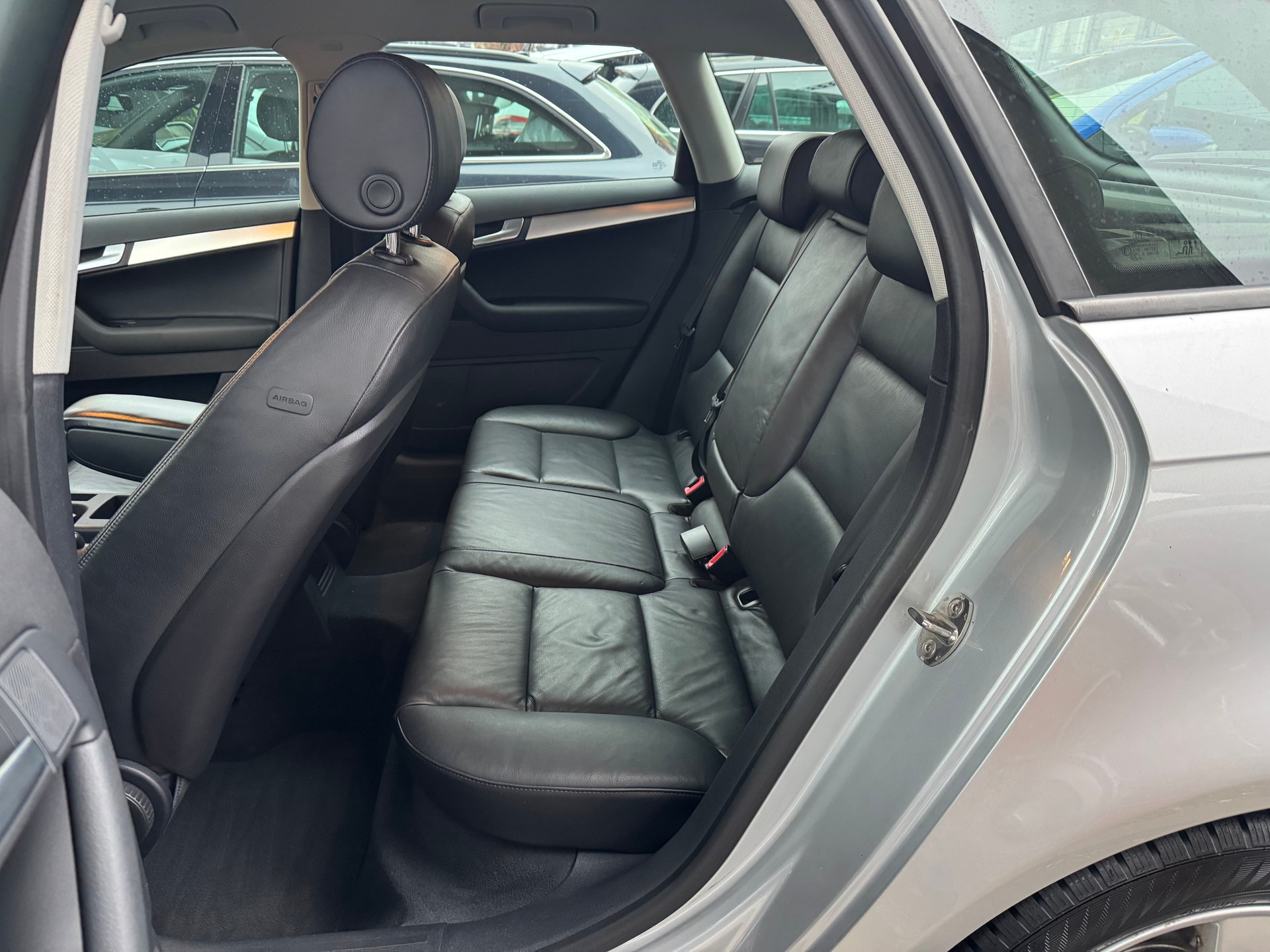 AUDI A3 Sportback 2.0 FSI Attraction-image-4