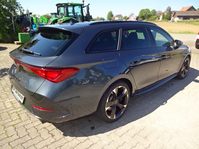 CUPRA LEON ST 2.0 TSI VZ DSG-image-4