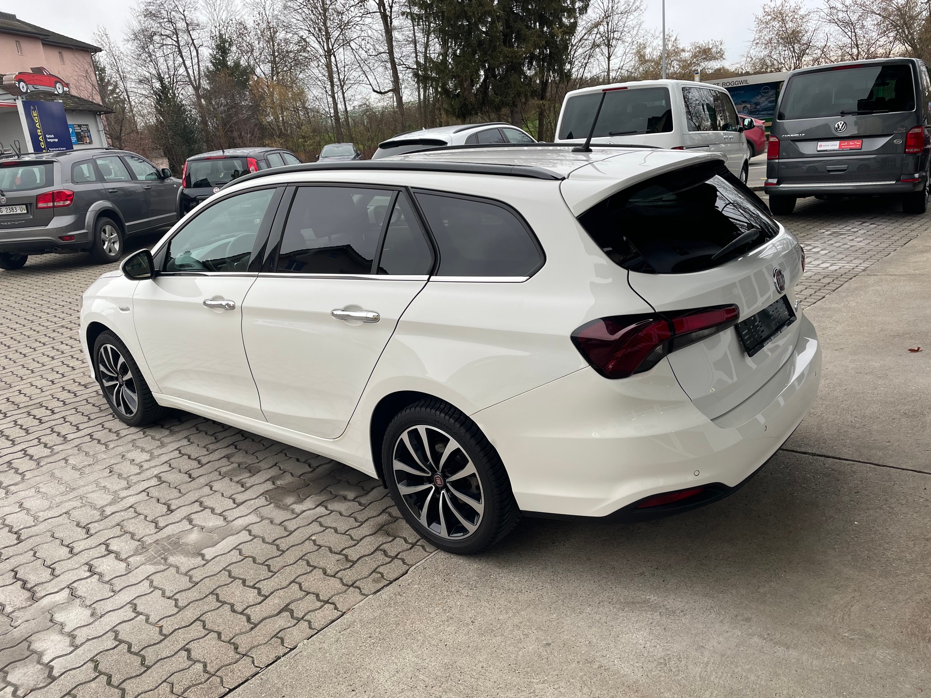 FIAT Tipo 1.6MJ Station Wagon Lounge DCT-image-3