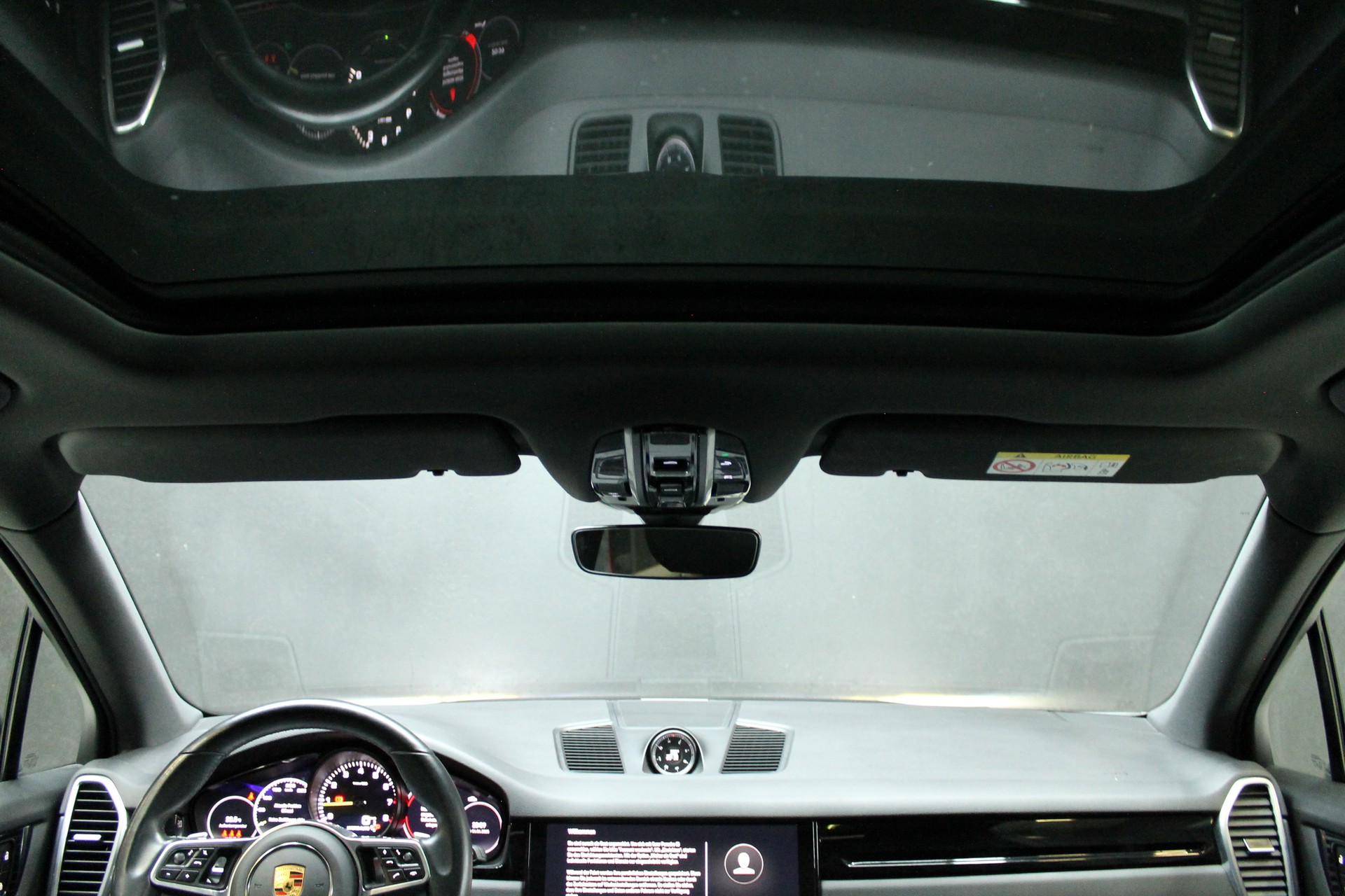 PORSCHE Cayenne E-Hybrid-image-17