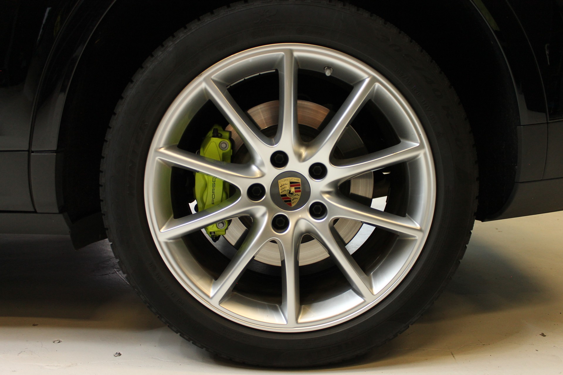 PORSCHE Cayenne E-Hybrid-image-20