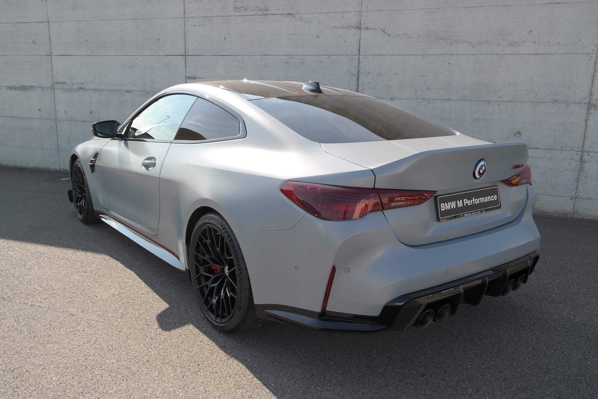 BMW M4 CSL Coupé-image-11