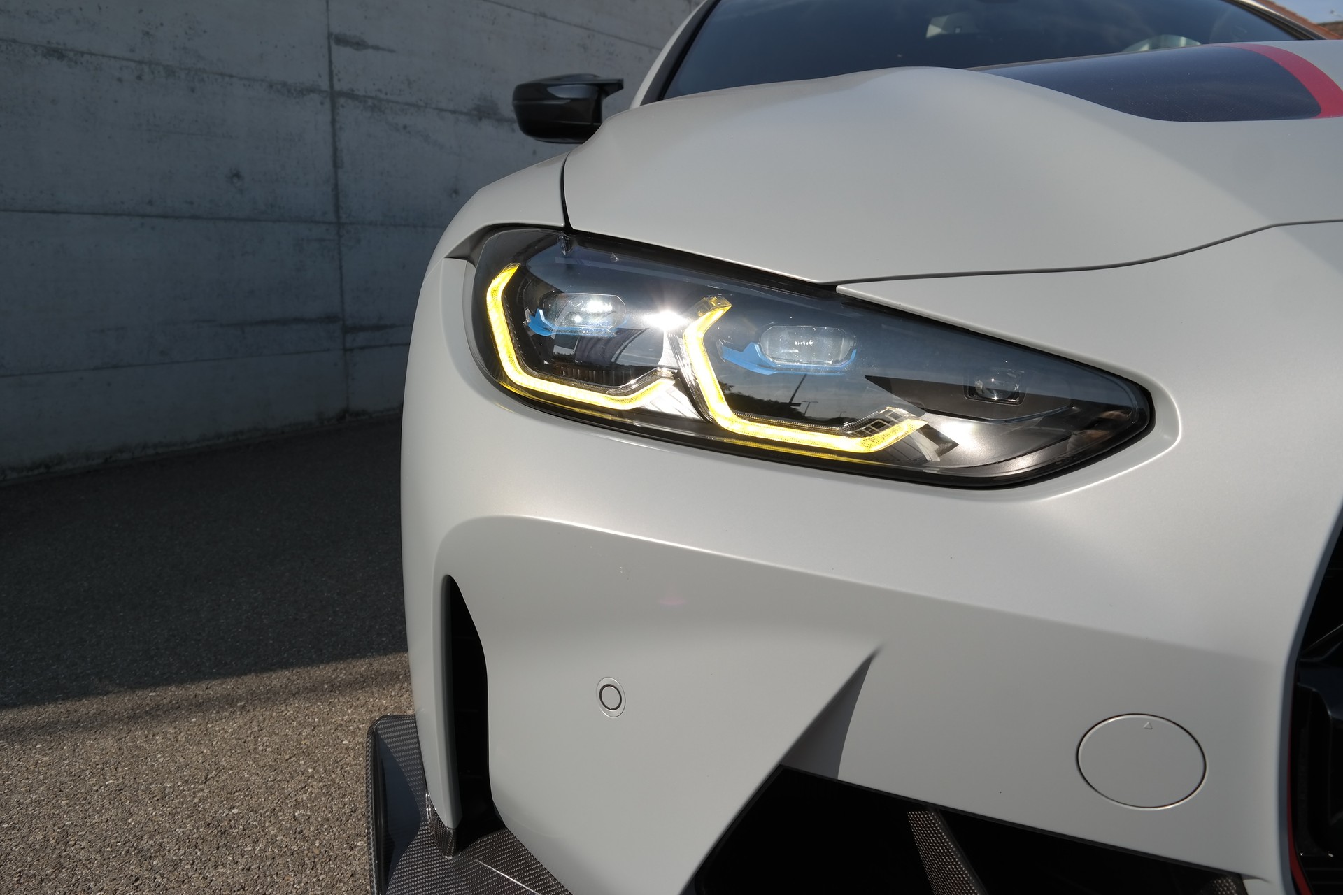 BMW M4 CSL Coupé-image-7