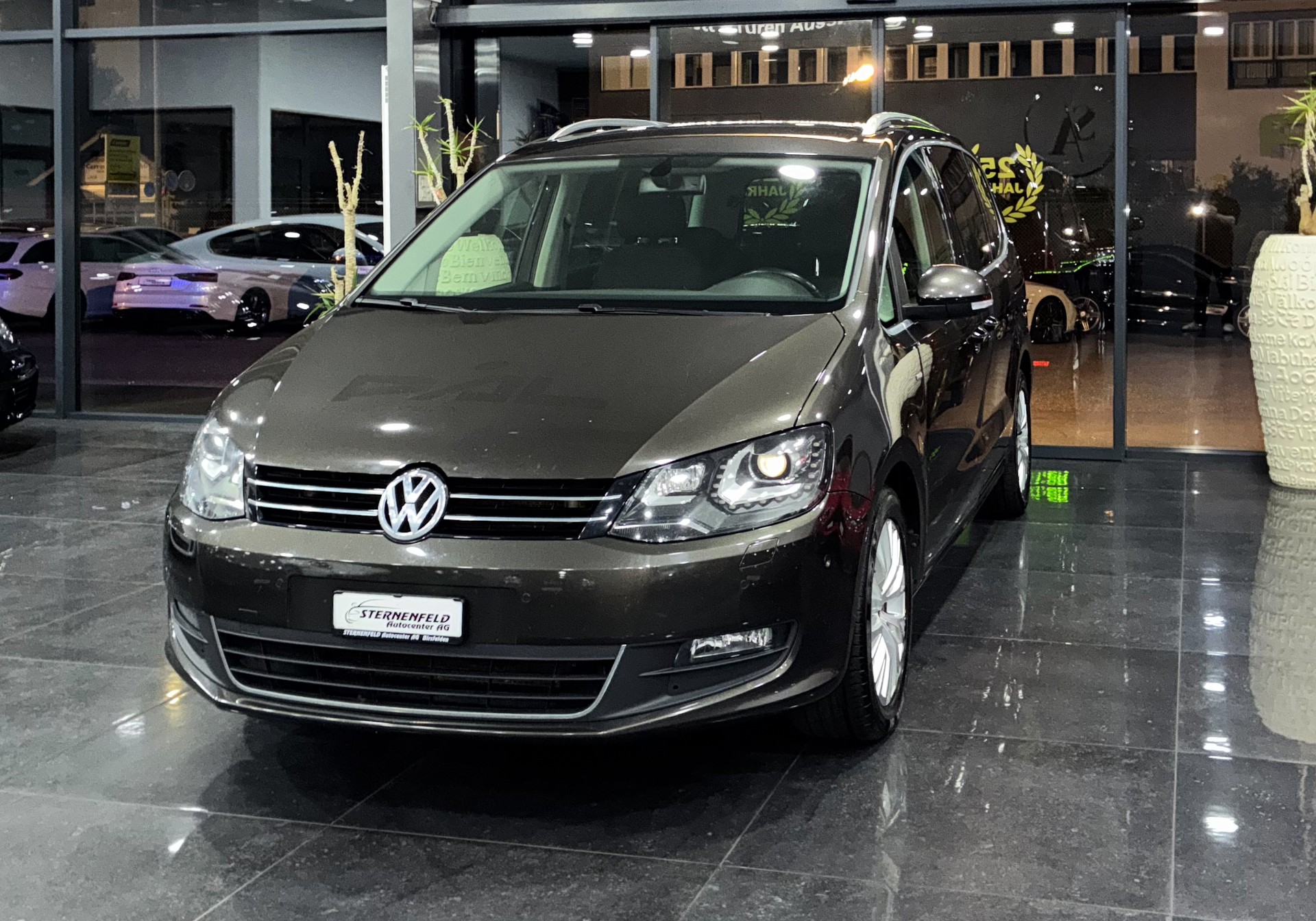 VW Sharan 2.0 TSI Cup DSG-image-0