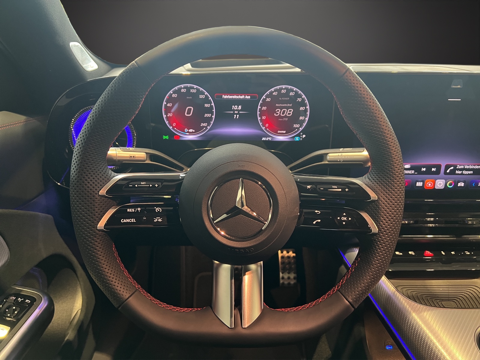 MERCEDES-BENZ CLA 350 4MATIC with EQ Technology-image-10