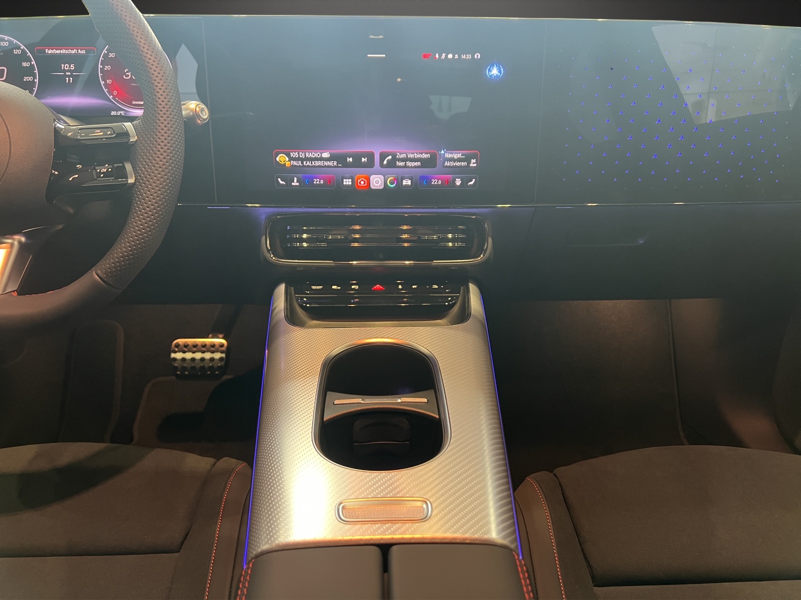 MERCEDES-BENZ CLA 350 4MATIC with EQ Technology-image-9