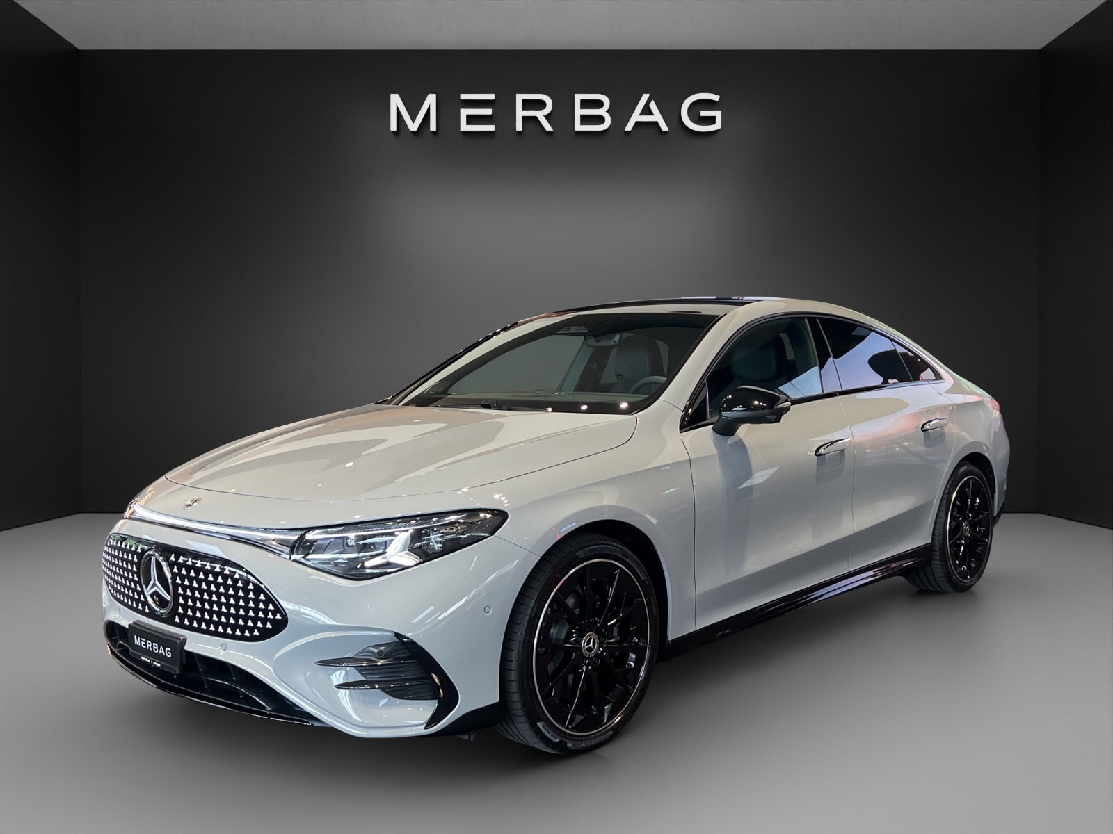 MERCEDES-BENZ CLA 350 4MATIC with EQ Technology-image-2