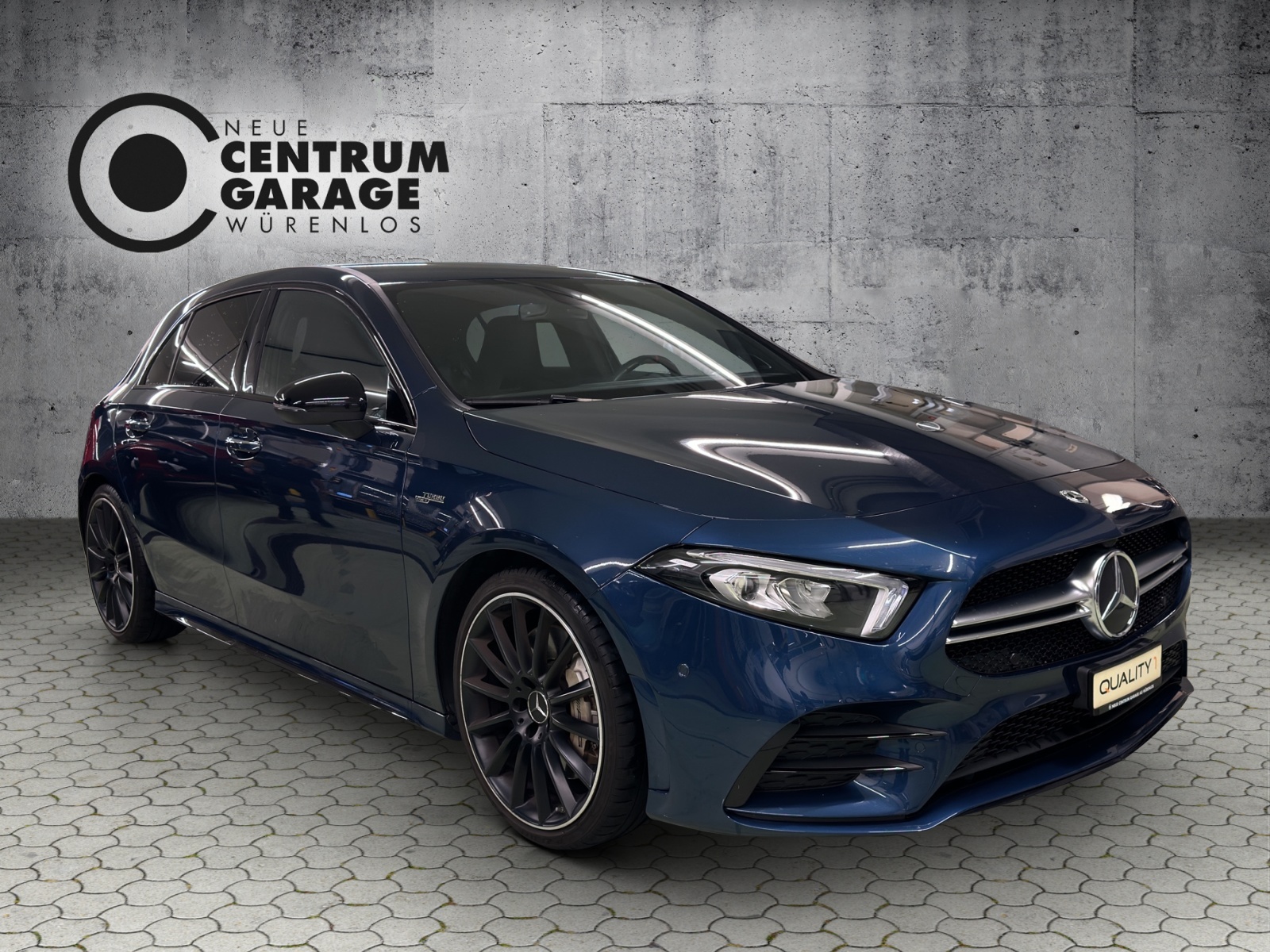 MERCEDES-BENZ A 35 AMG 4Matic Speedshift-image-1