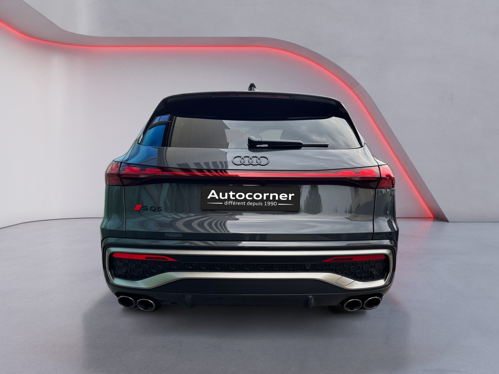AUDI SQ5 TFSI quattro S-tronic-showroom-element-3