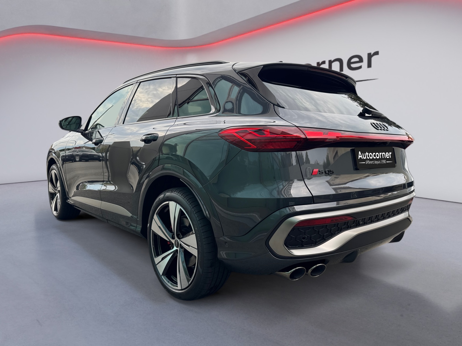 AUDI SQ5 TFSI quattro S-tronic-showroom-element-2
