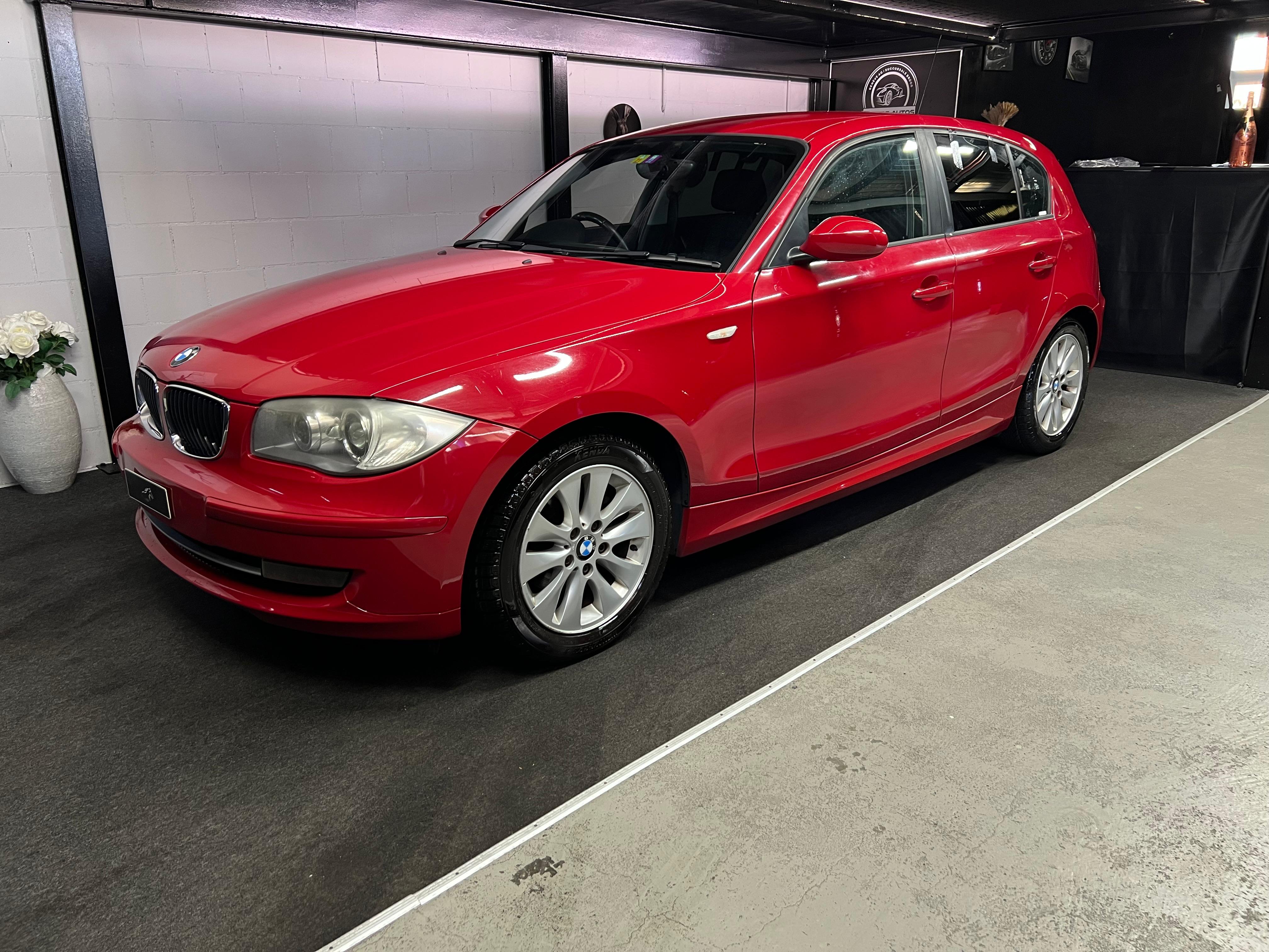 BMW 116i / Englisches Fahrzeug / Véhicule anglais — slika 1