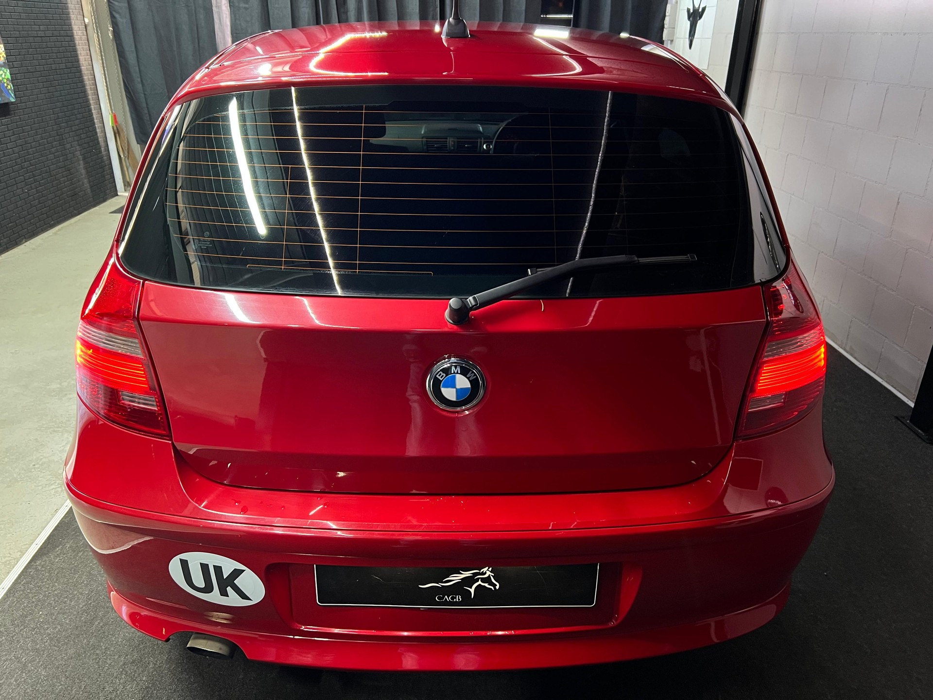 BMW 116i / Englisches Fahrzeug / Véhicule anglais-image-3