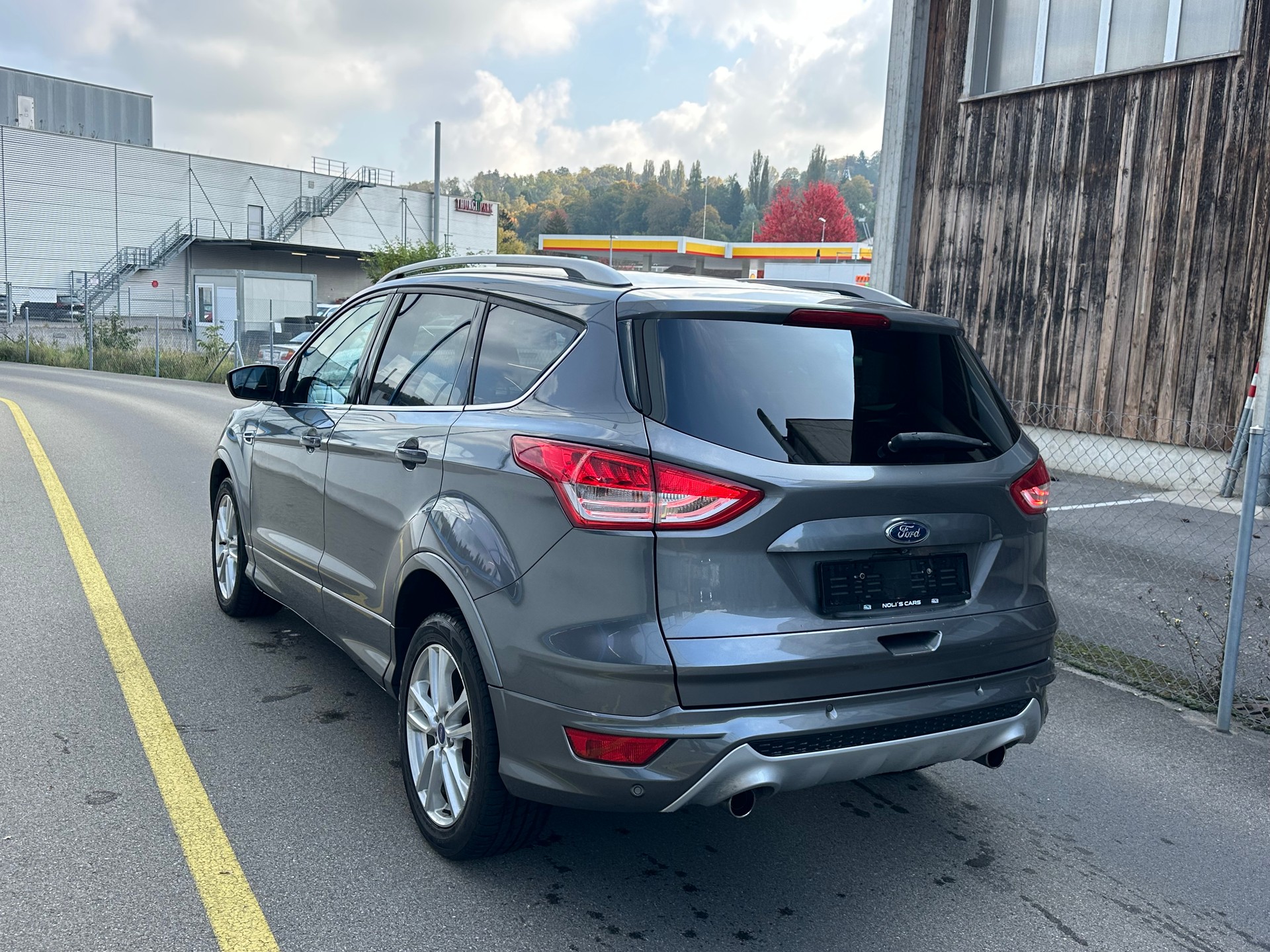 FORD Kuga 2.0 TDCi Carving 4WD PowerShift-image-3