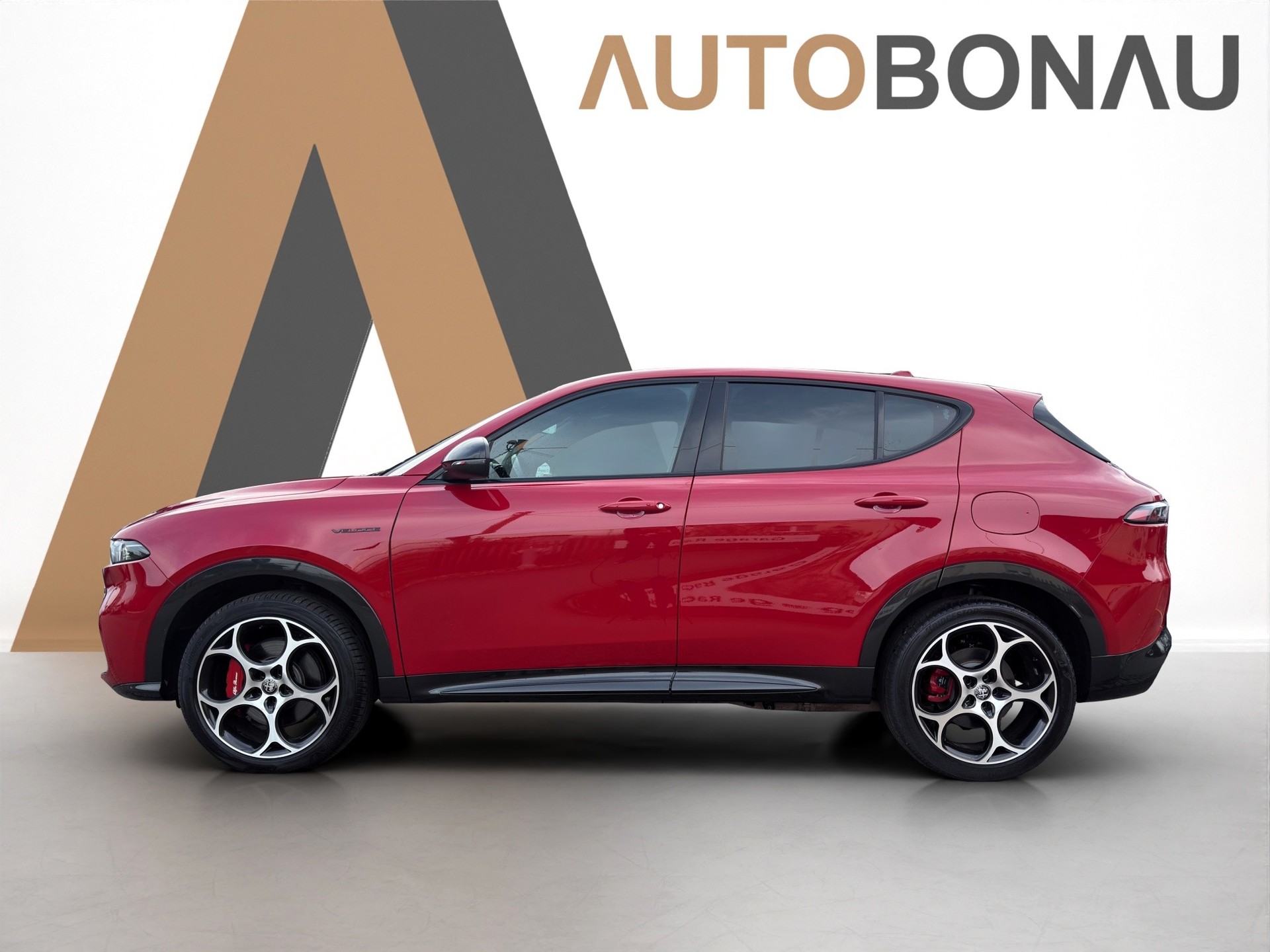 ALFA ROMEO Tonale 1.3 Plug-in Hybrid Veloce Q4-image-1