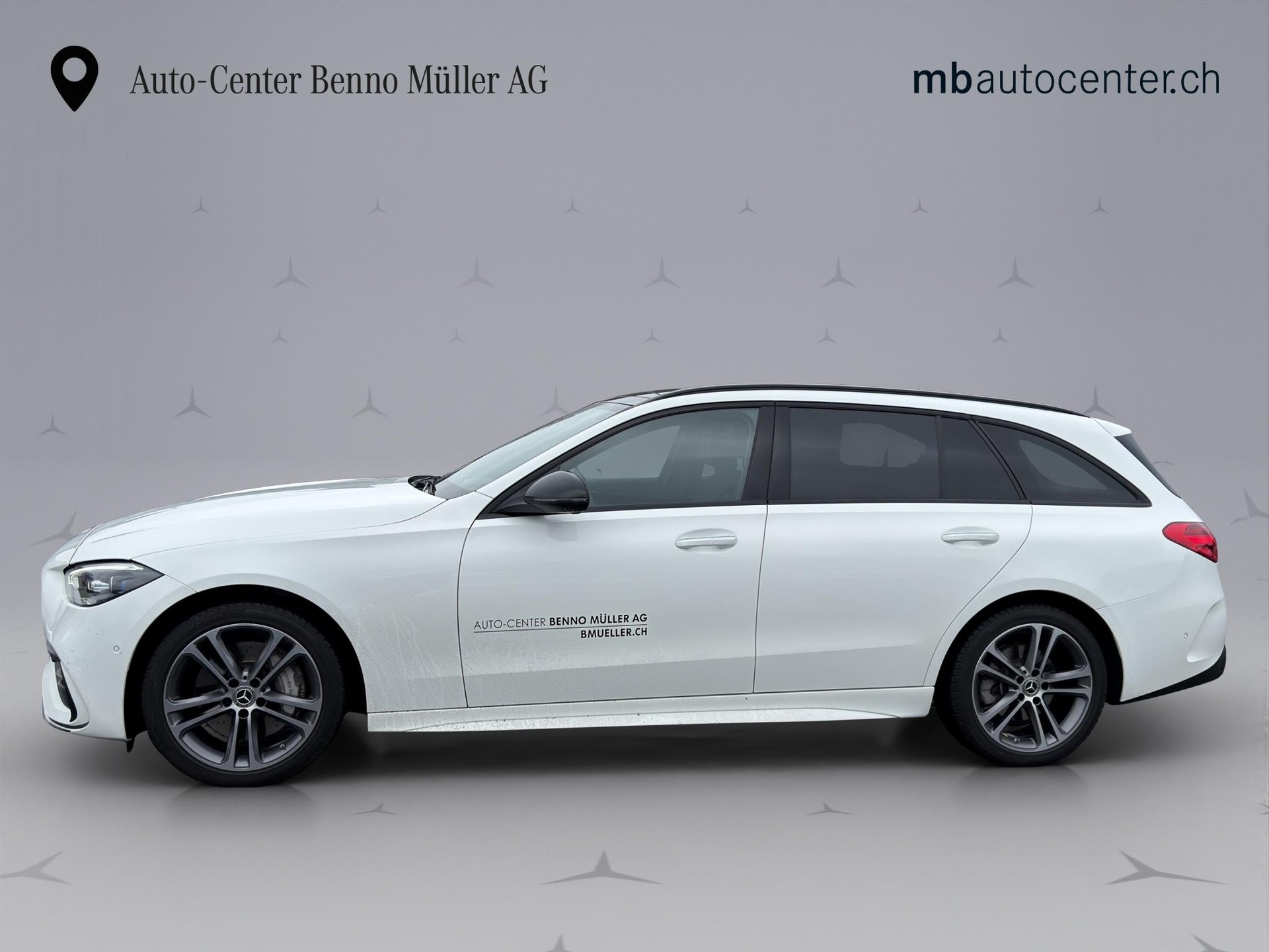 MERCEDES-BENZ C 220 d AMG Line 4matic Kombi-image-1