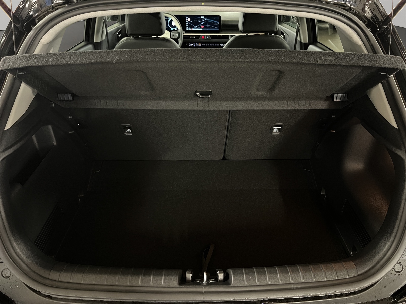 KIA Stonic 1.0 T MHEV GT-Line-image-13