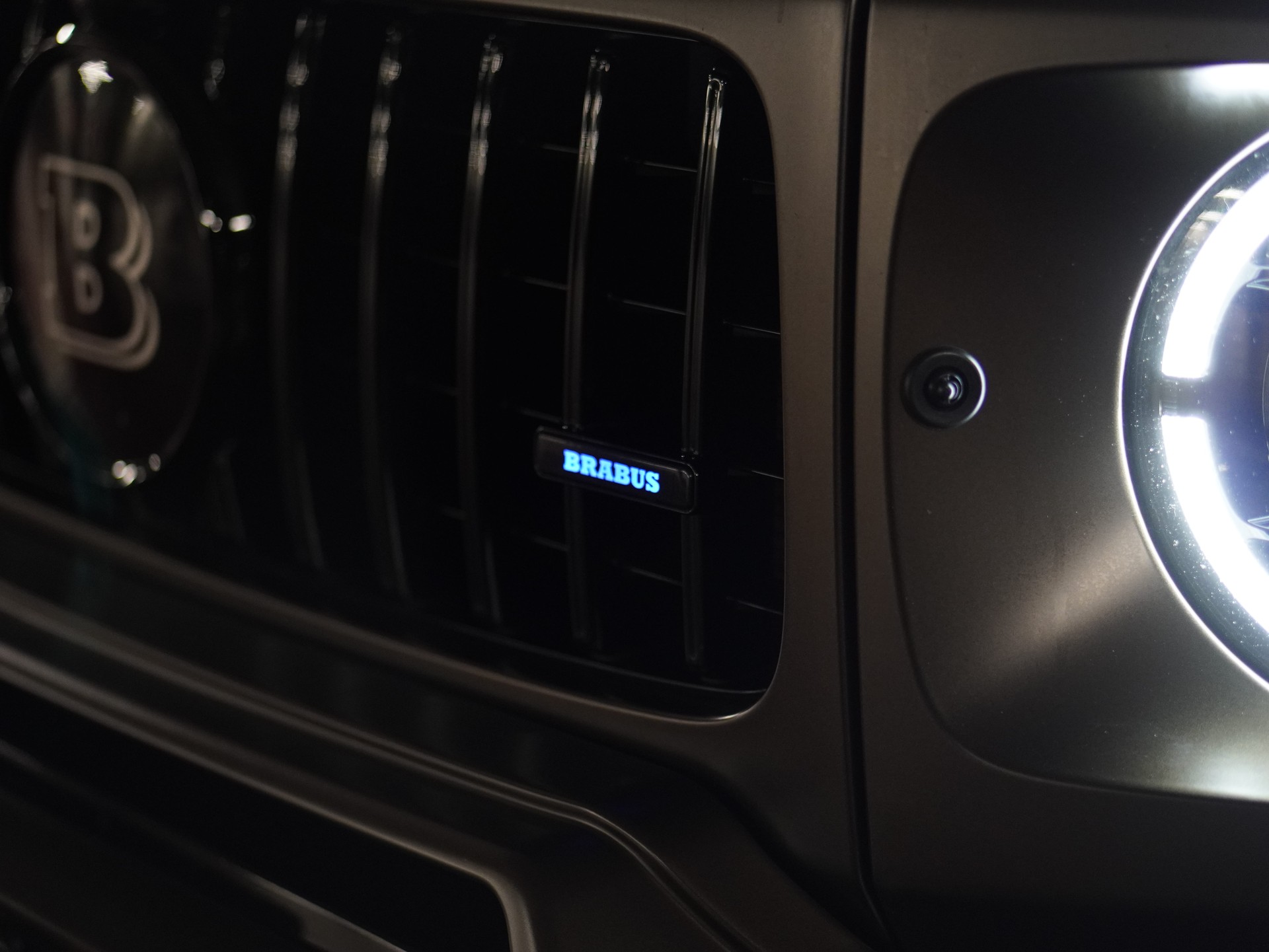 MERCEDES-BENZ Class G 63 AMG Brabus-image-6