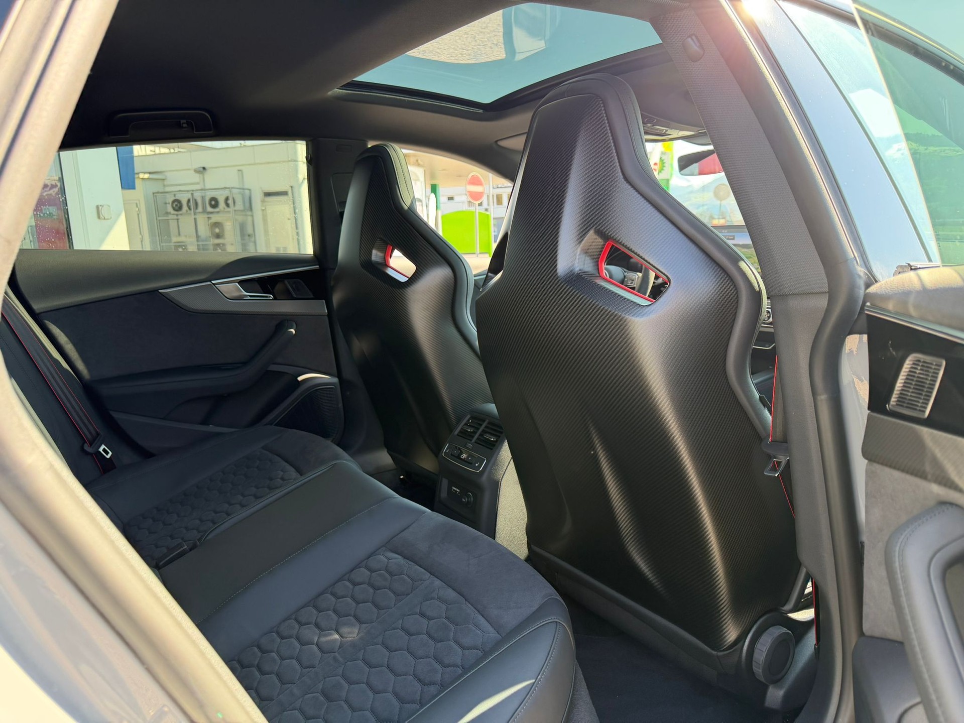 AUDI RS5 Sportback 2.9 TFSI performance Edition quattro tiptronic-image-11