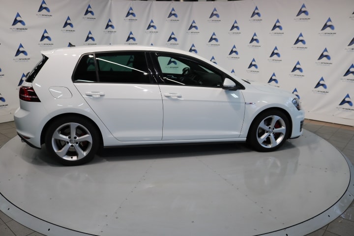 VW Golf 2.0 TSI GTI DSG-image-22