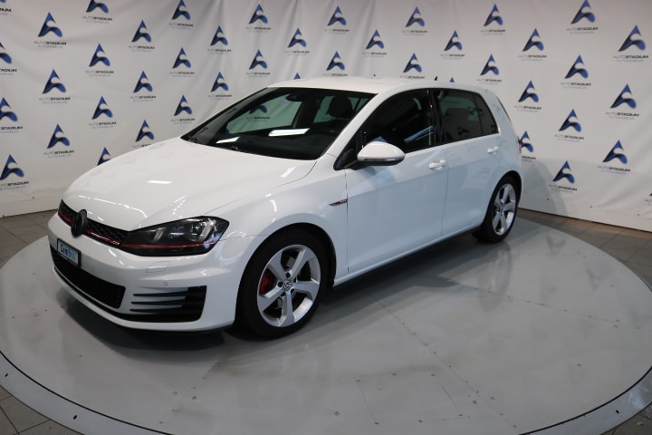 VW Golf 2.0 TSI GTI DSG-image-10