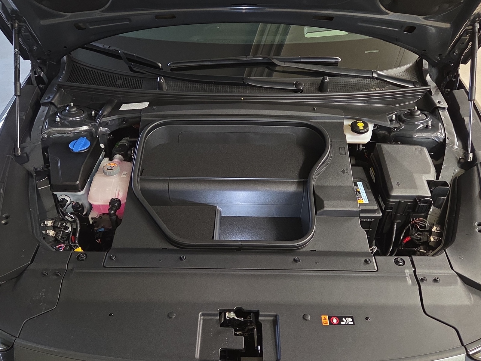 HYUNDAI Ioniq 6 84kWh N Line 4WD-image-24