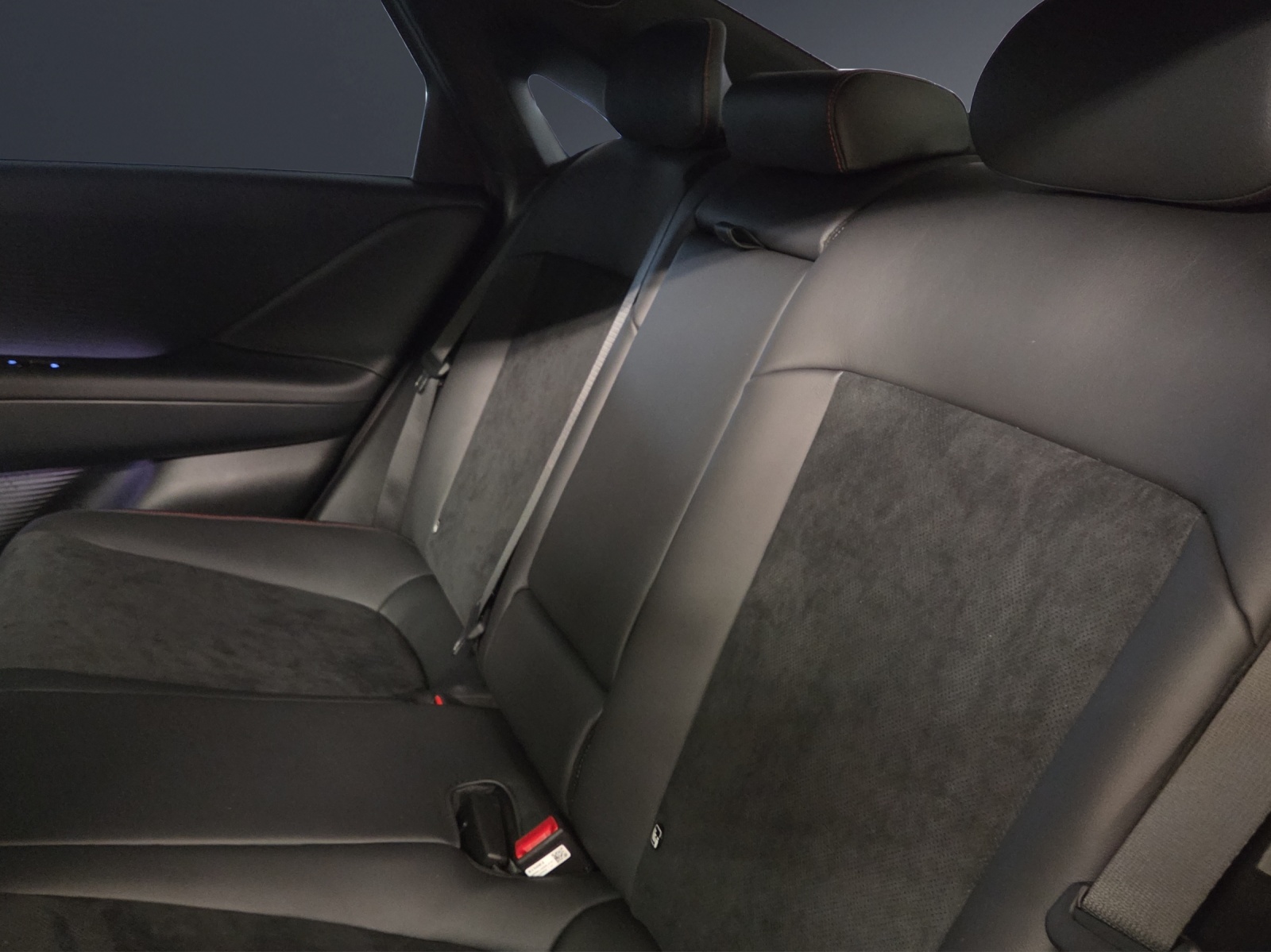 HYUNDAI Ioniq 6 84kWh N Line 4WD-image-18