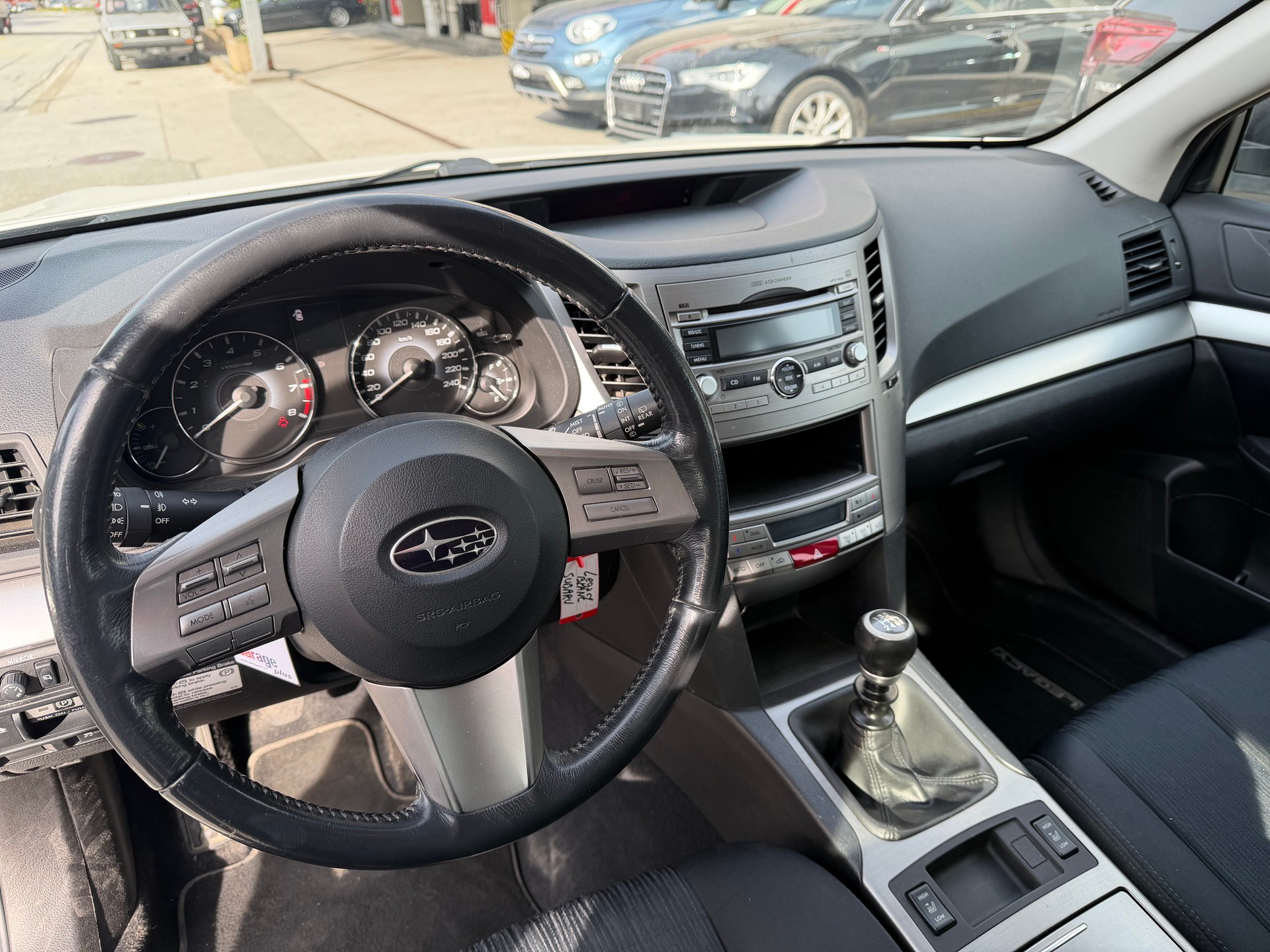 SUBARU Legacy 2.0i Swiss AWD-image-10
