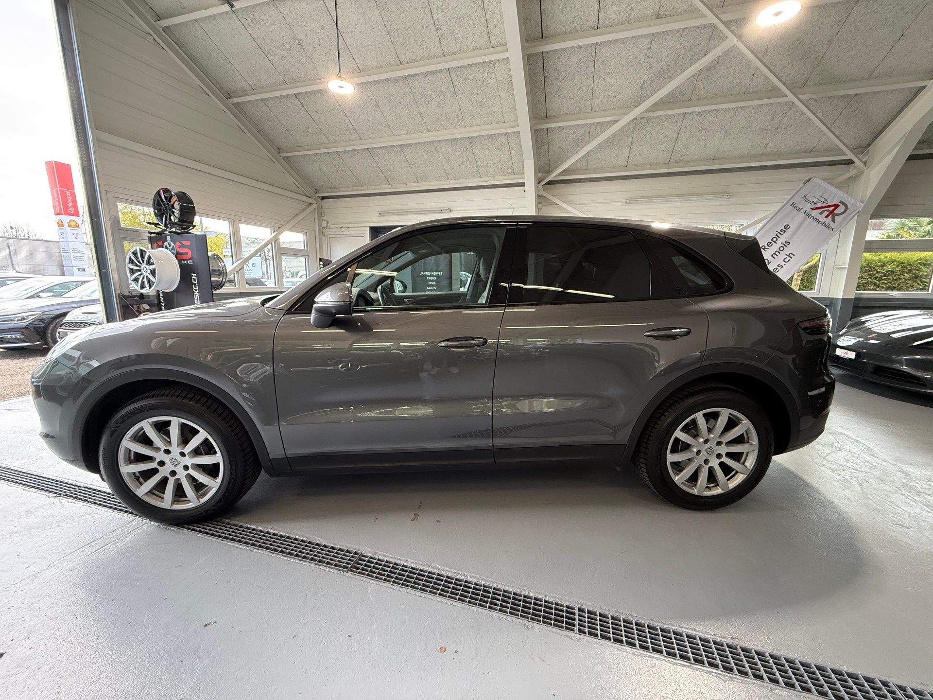 PORSCHE Cayenne (CH) 🇨🇭-image-7