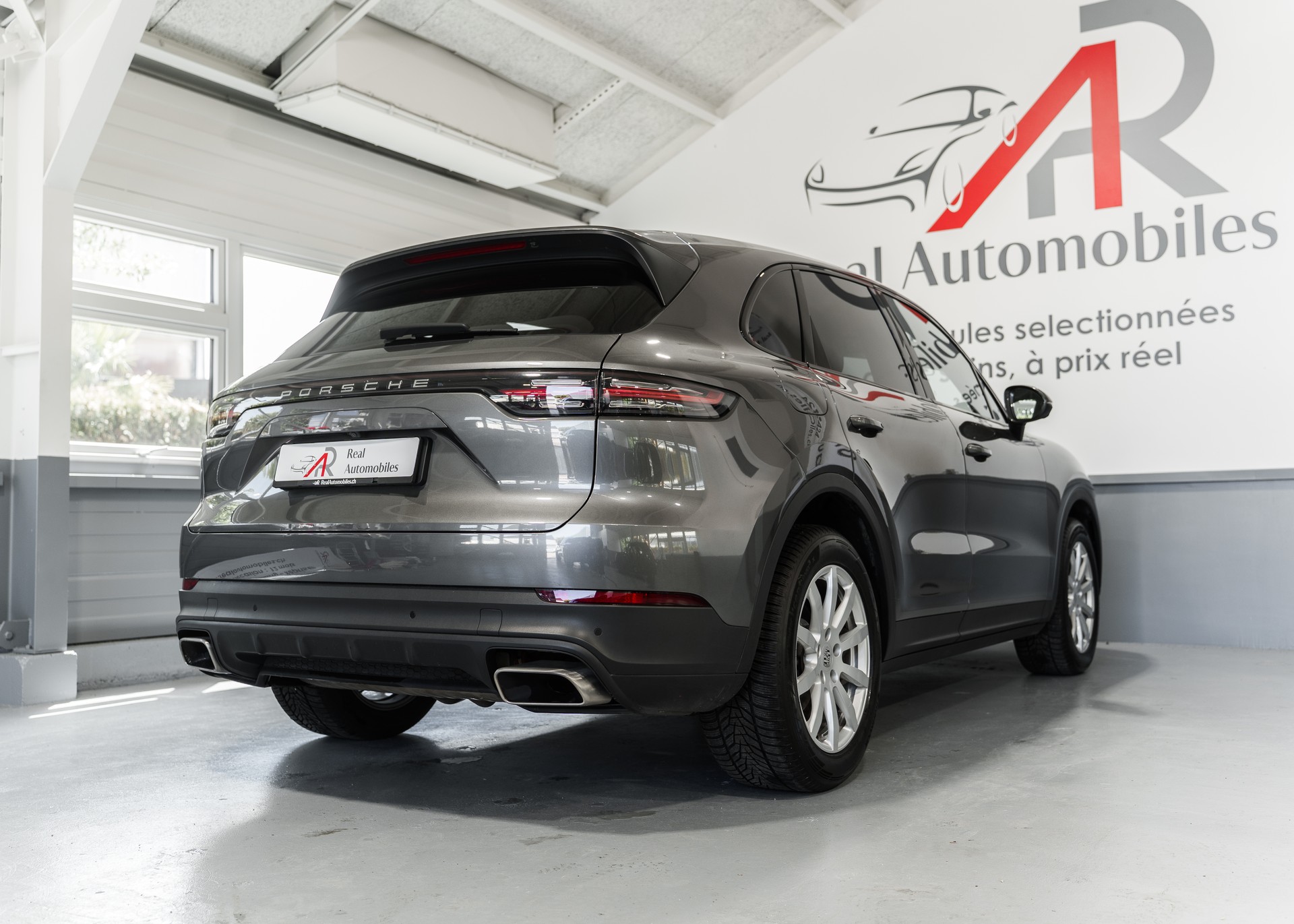 PORSCHE Cayenne (CH) 🇨🇭-image-7