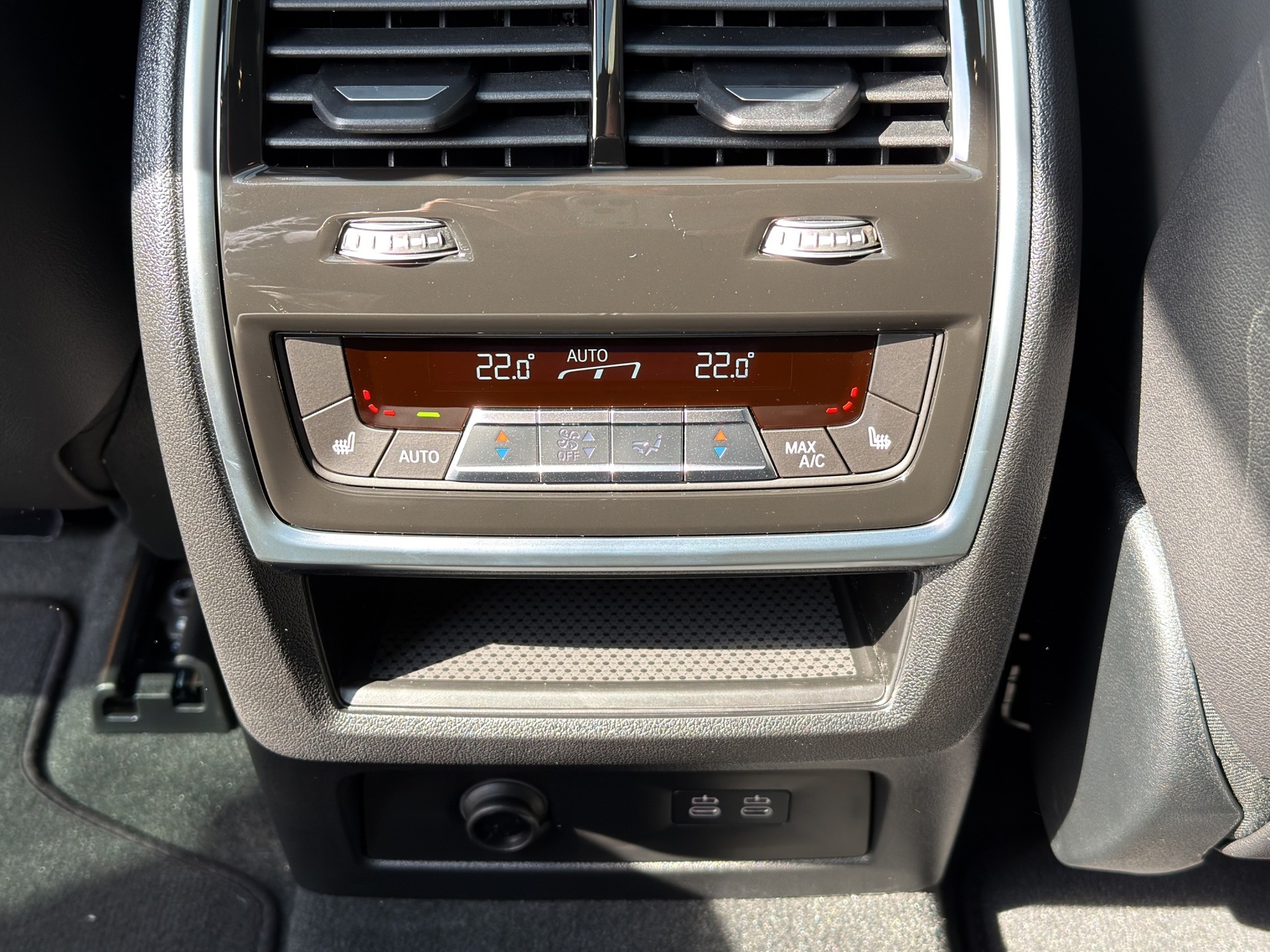 BMW X5 xDrive 48V 40d M Sport Pro Steptronic-image-22