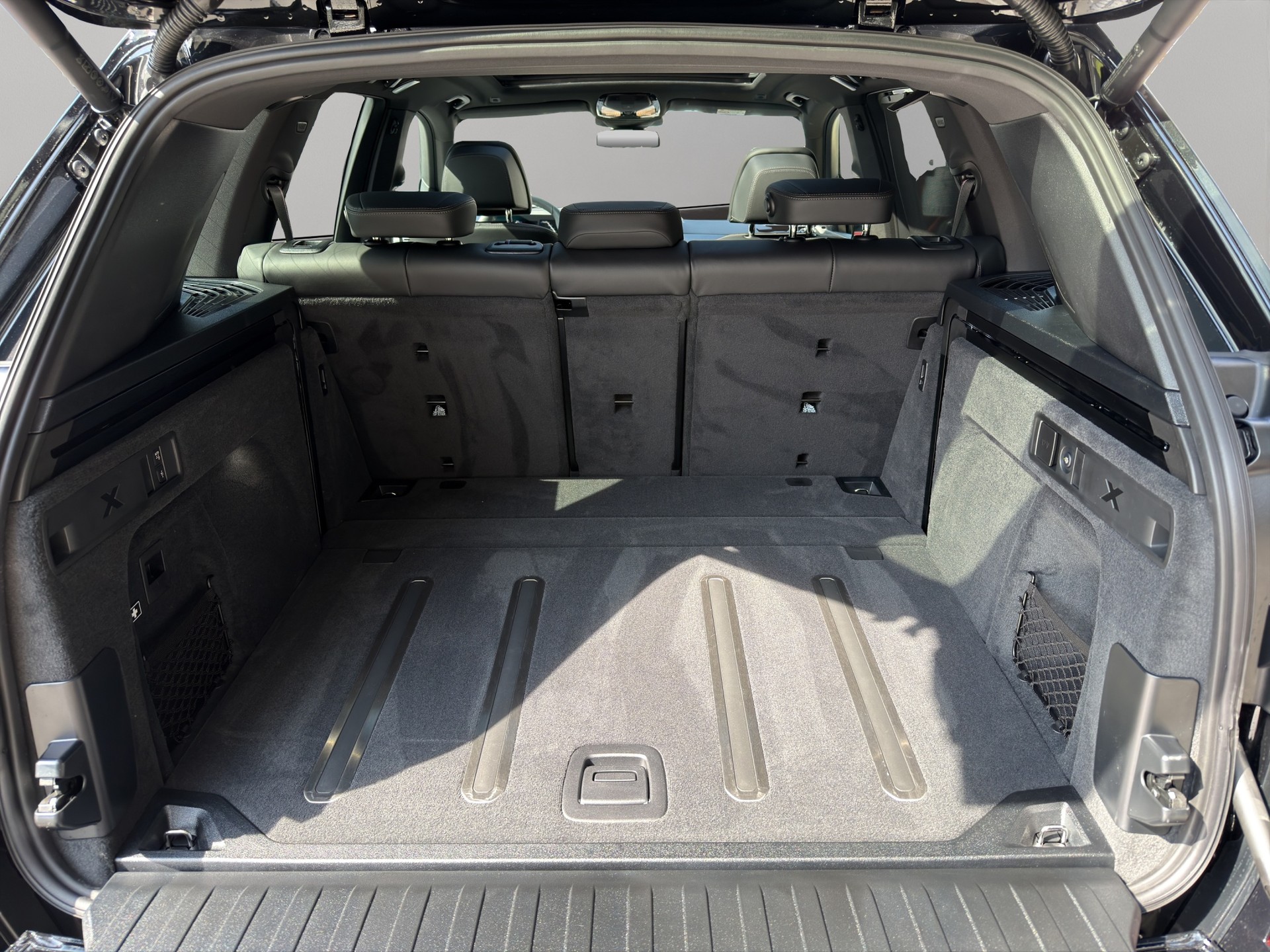 BMW X5 xDrive 48V 40d M Sport Pro Steptronic-image-18