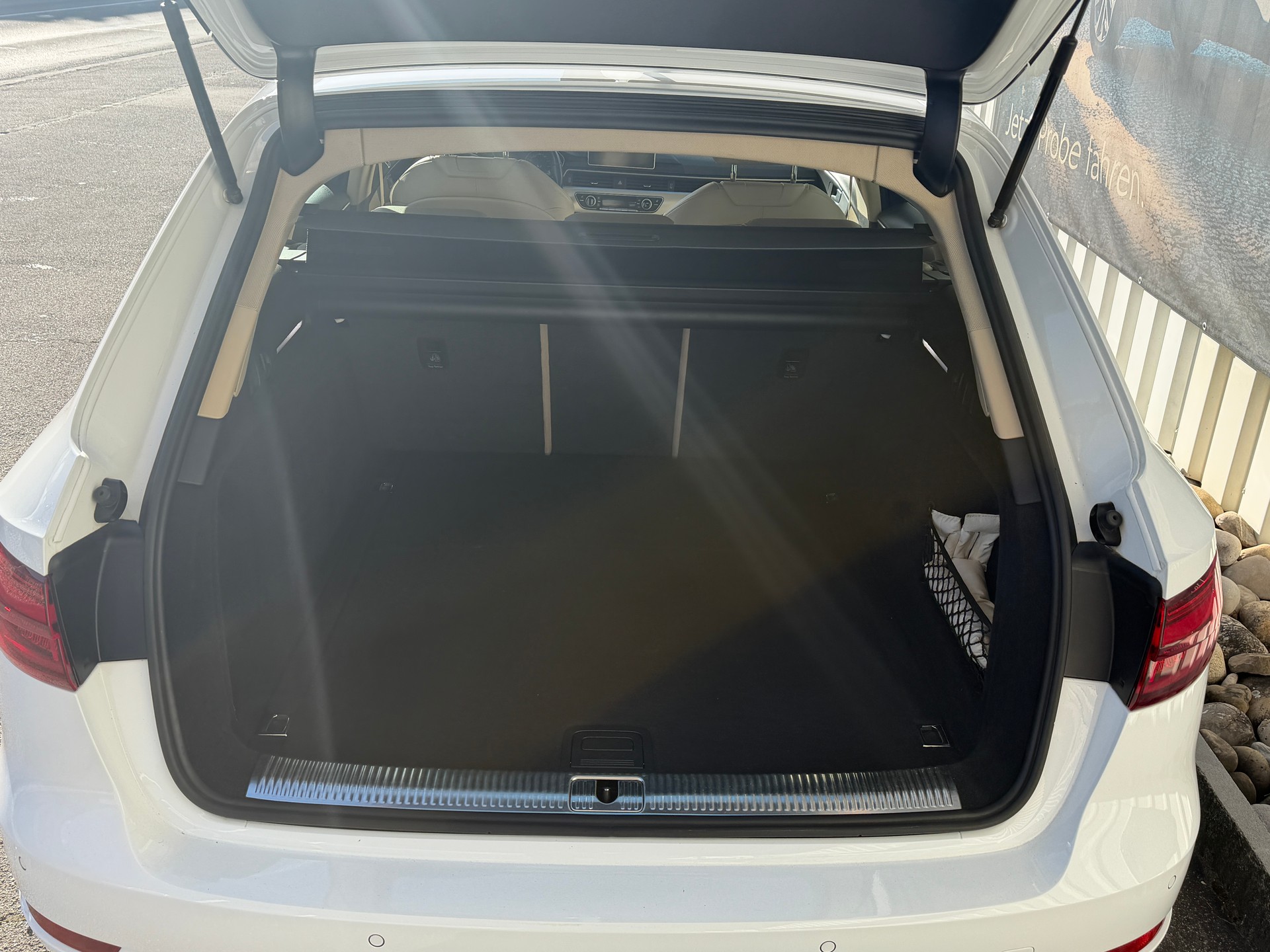 AUDI A4 Limousine 2.0 TDI S-tronic-image-6