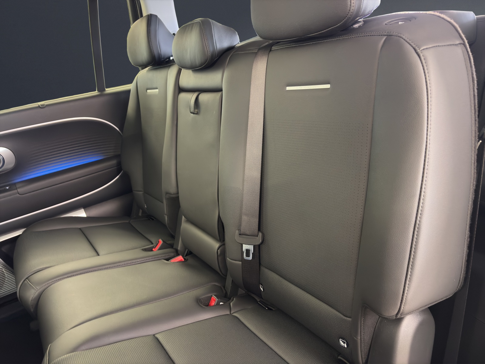 HYUNDAI Ioniq 9 110kWh Vertex 4WD-image-14