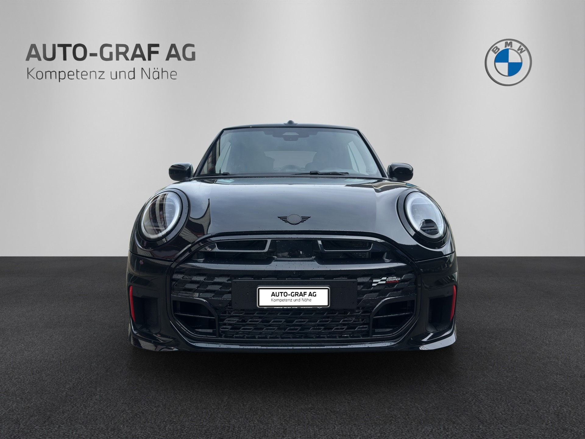 MINI JCW Cabrio-image-7