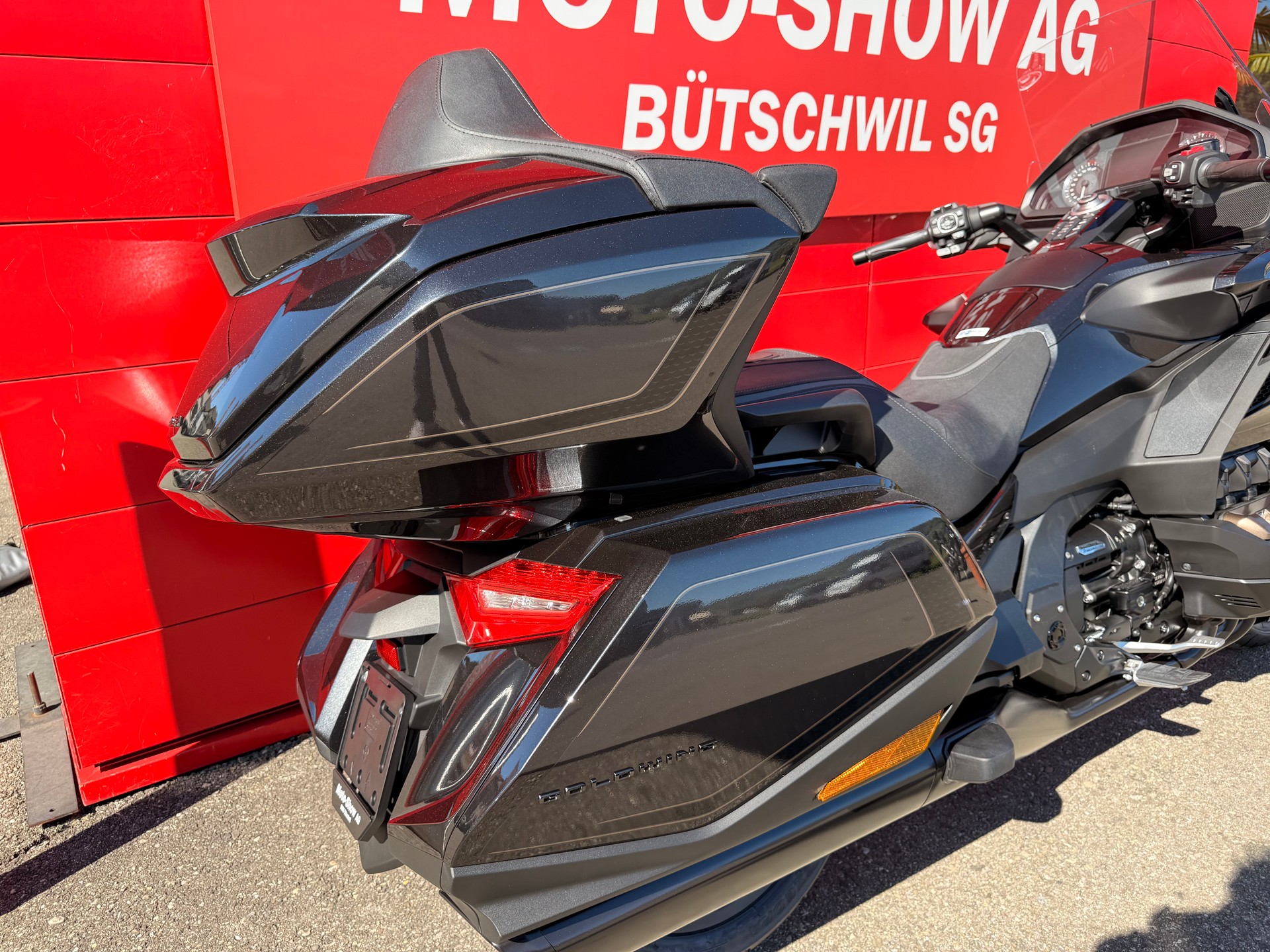 HONDA GL 1800 DA DCT Goldwing-showroom-element-3