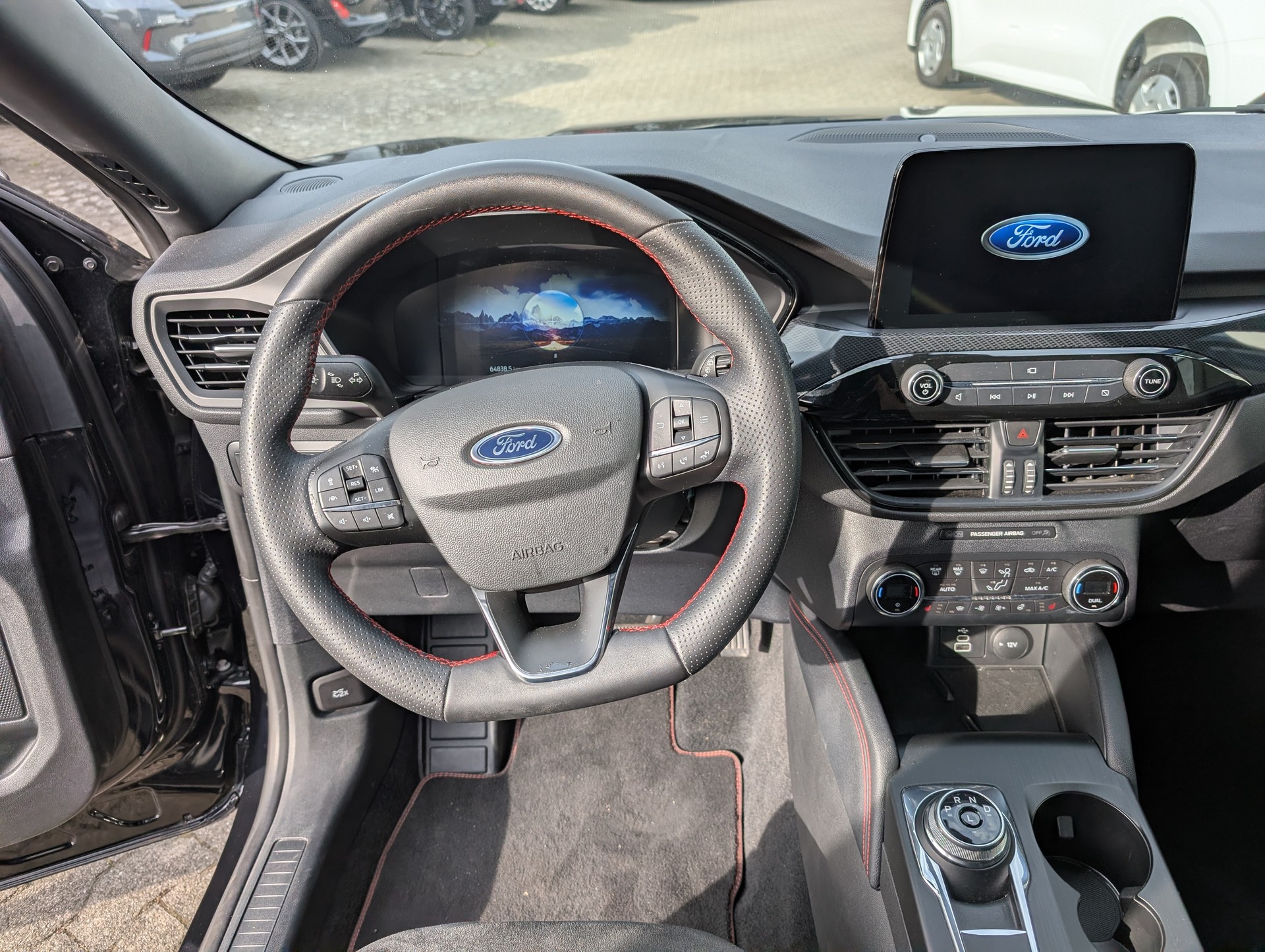 FORD Kuga 2.5 FHEV ST-Line 4WD-image-3