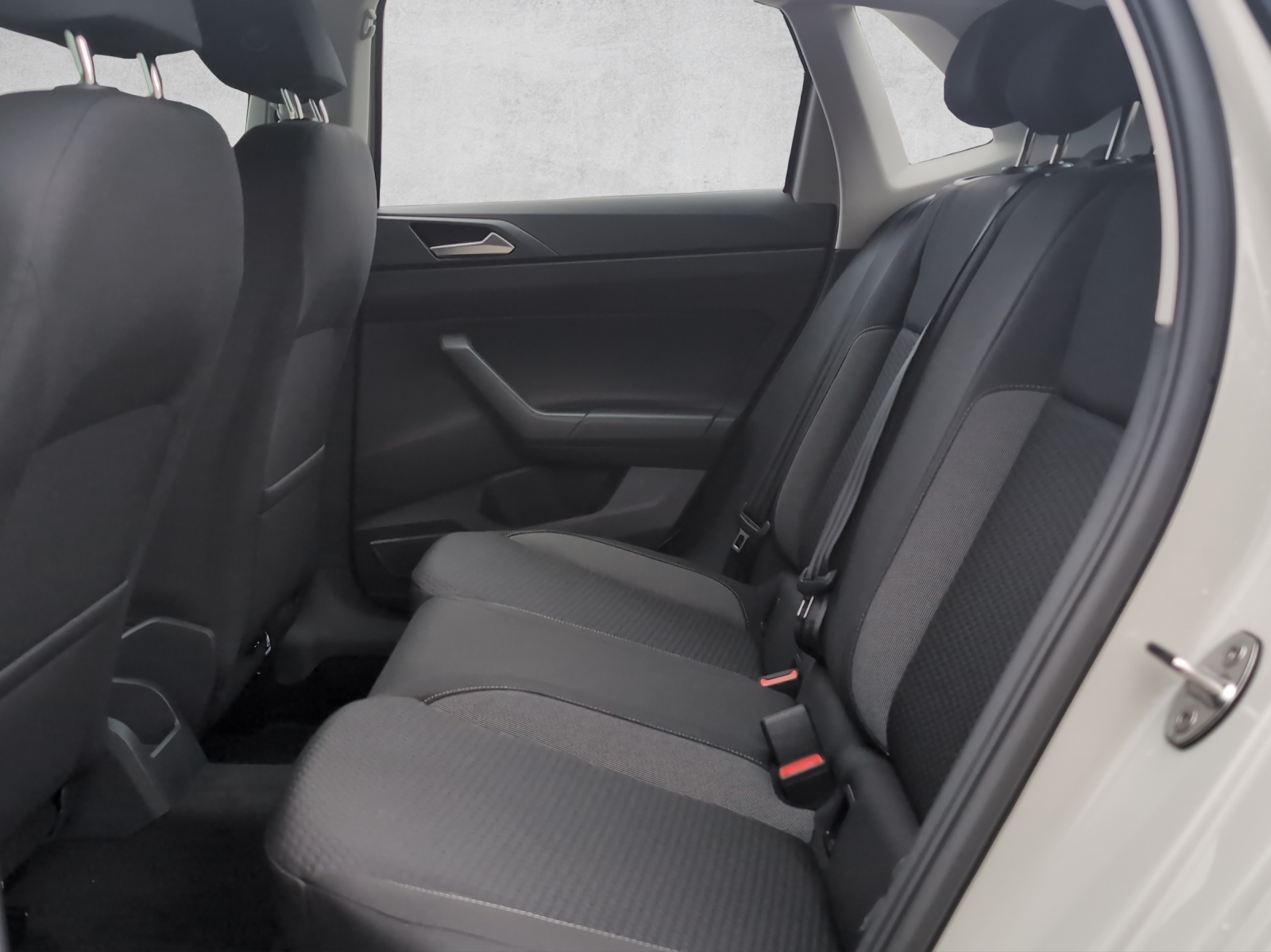 VW Polo 1.0 TSI Basis-image-9