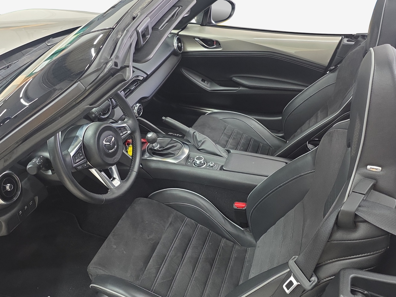 MAZDA MX-5 SKYACTIV-G 132 Revolution-image-7