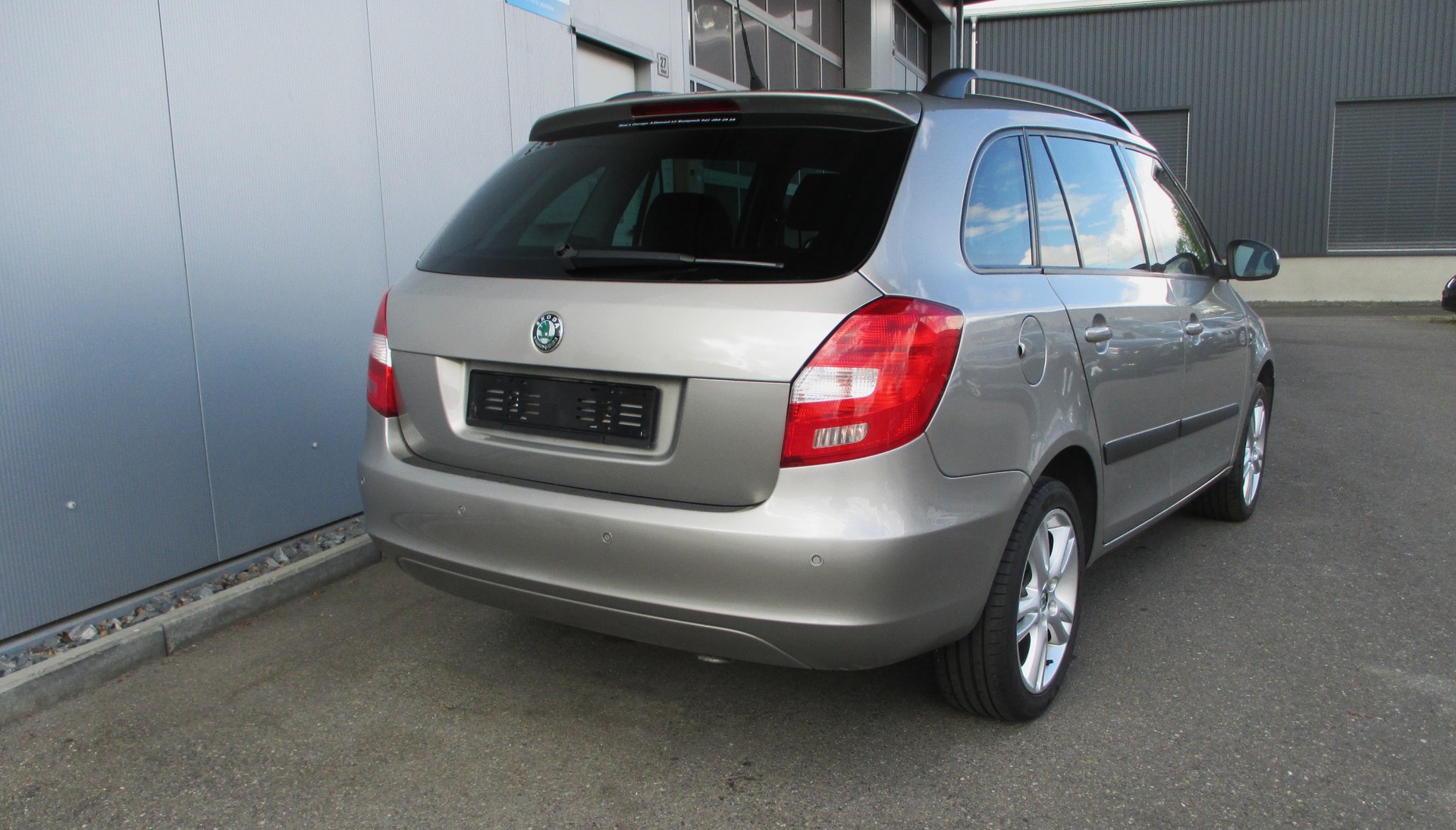 SKODA Fabia 1.6 Smile-image-2